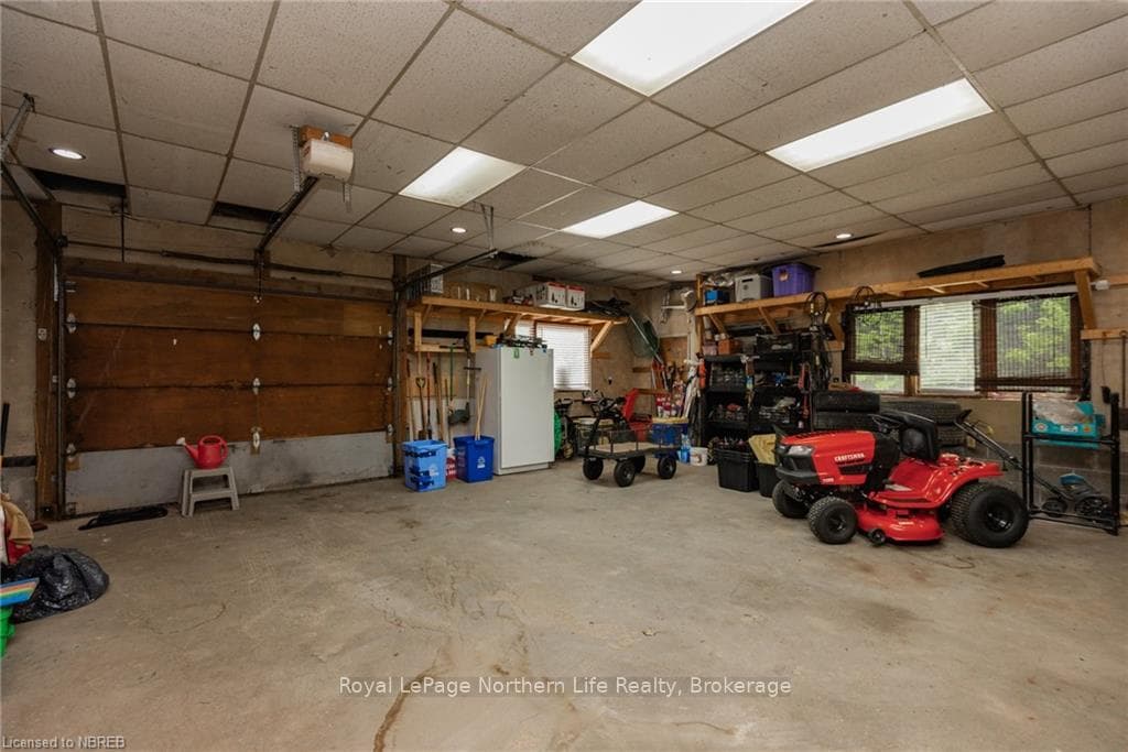 668 LAVIGNE Road photo 41