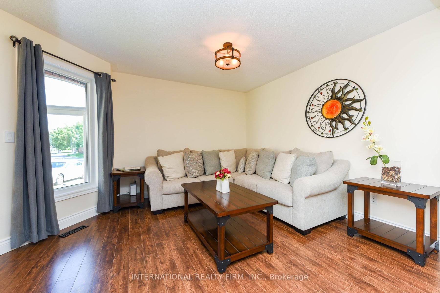 1456 Quest Circle photo 6