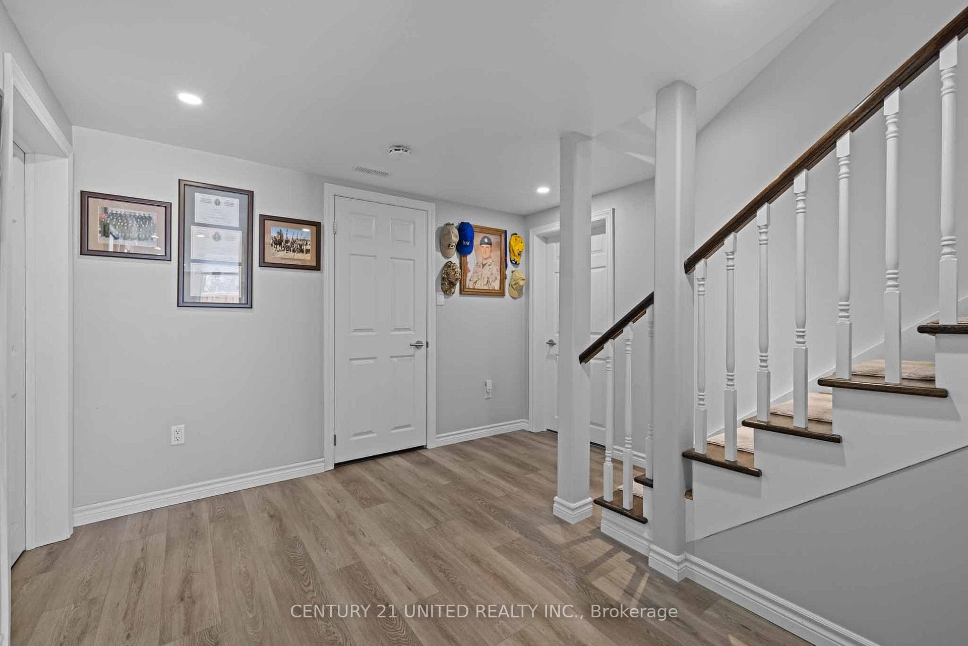 1688 Waddell Avenue photo 22