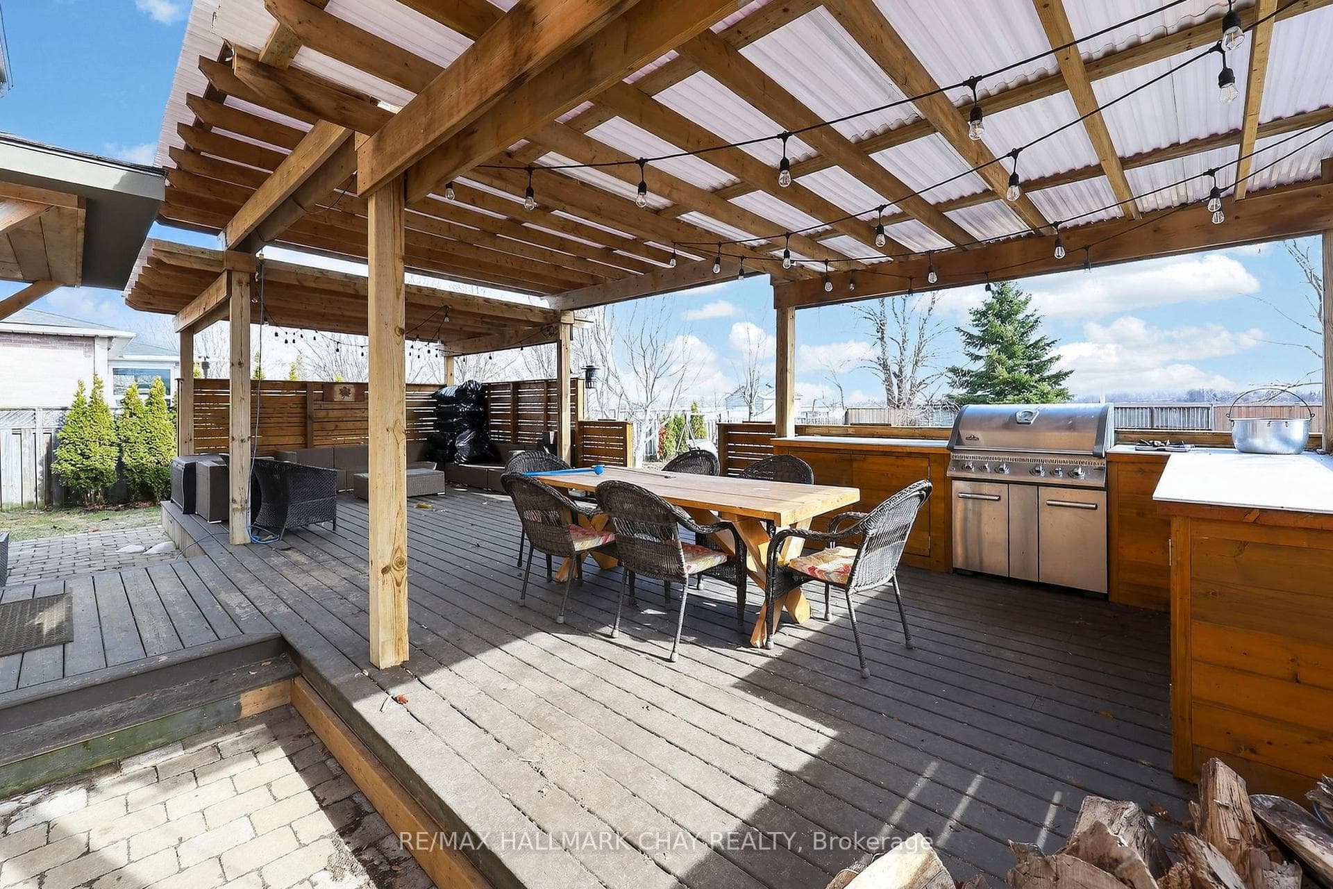 2151 Hughes Drive photo 41