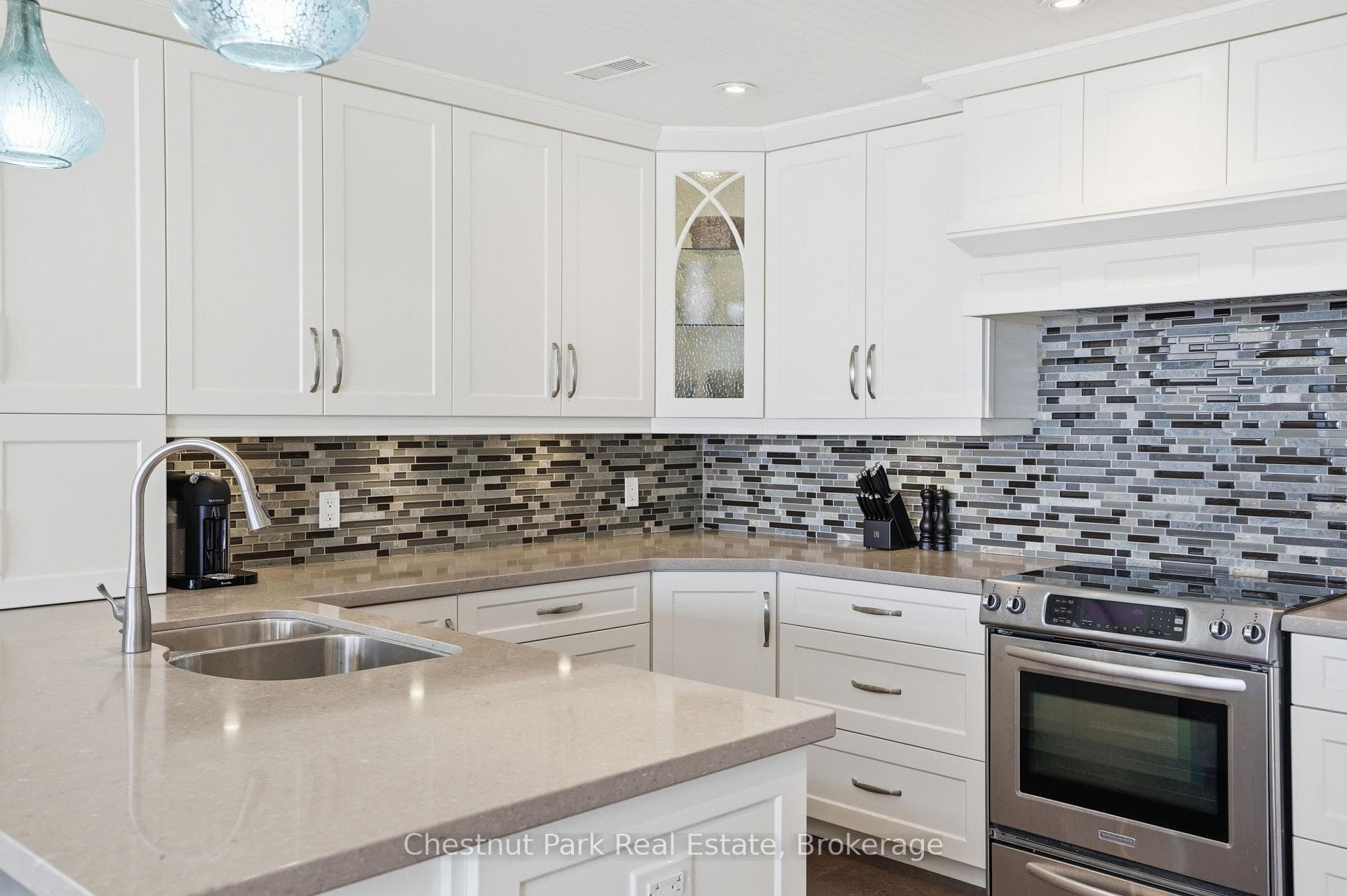 504 Mariners Way photo 24