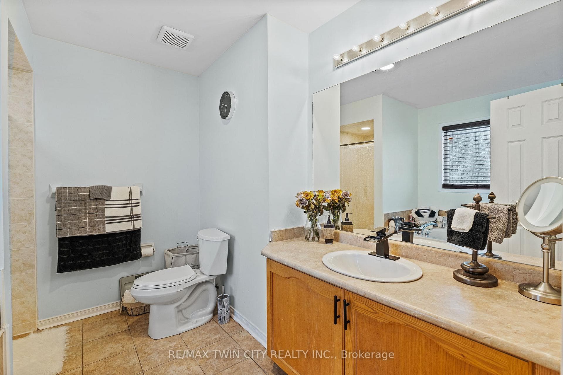 70 Blackburn Drive photo 29