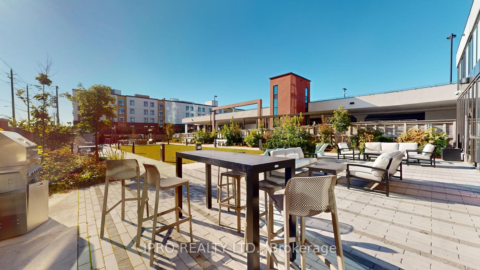 2550 Simcoe Street Unit 2019 photo 9