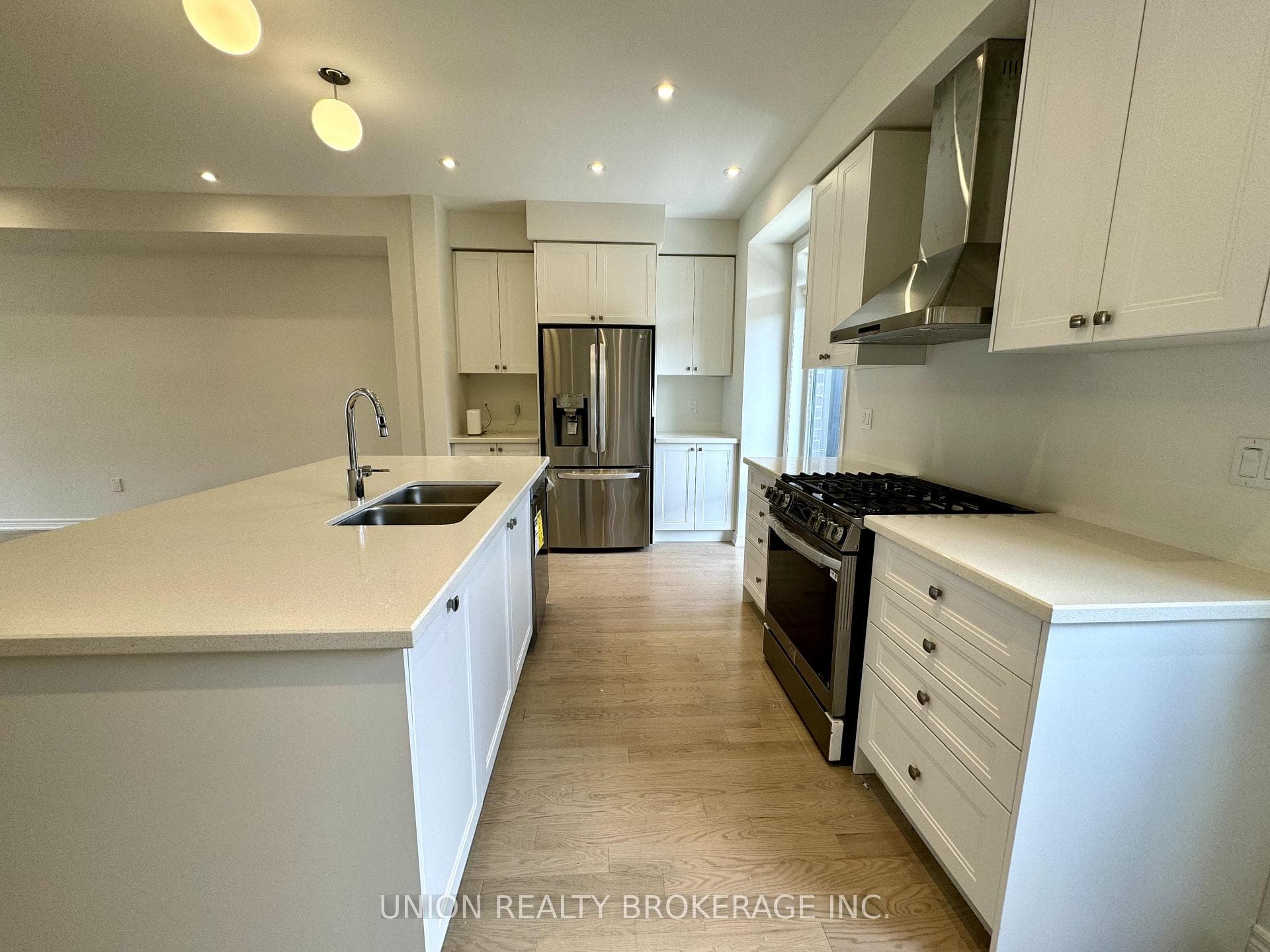 16 Cunliffe Lane photo 13