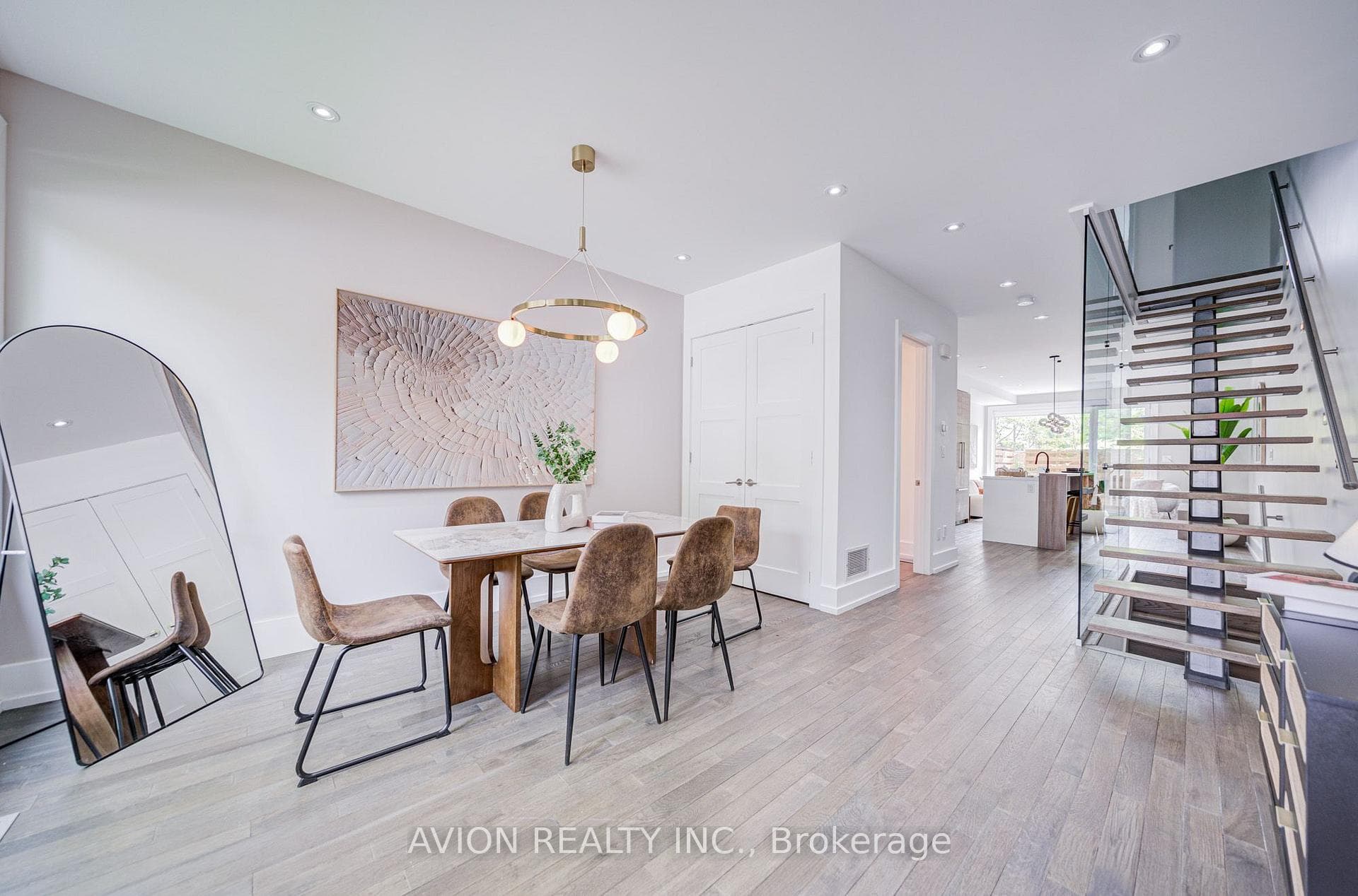 7A Sylvan Avenue photo 2