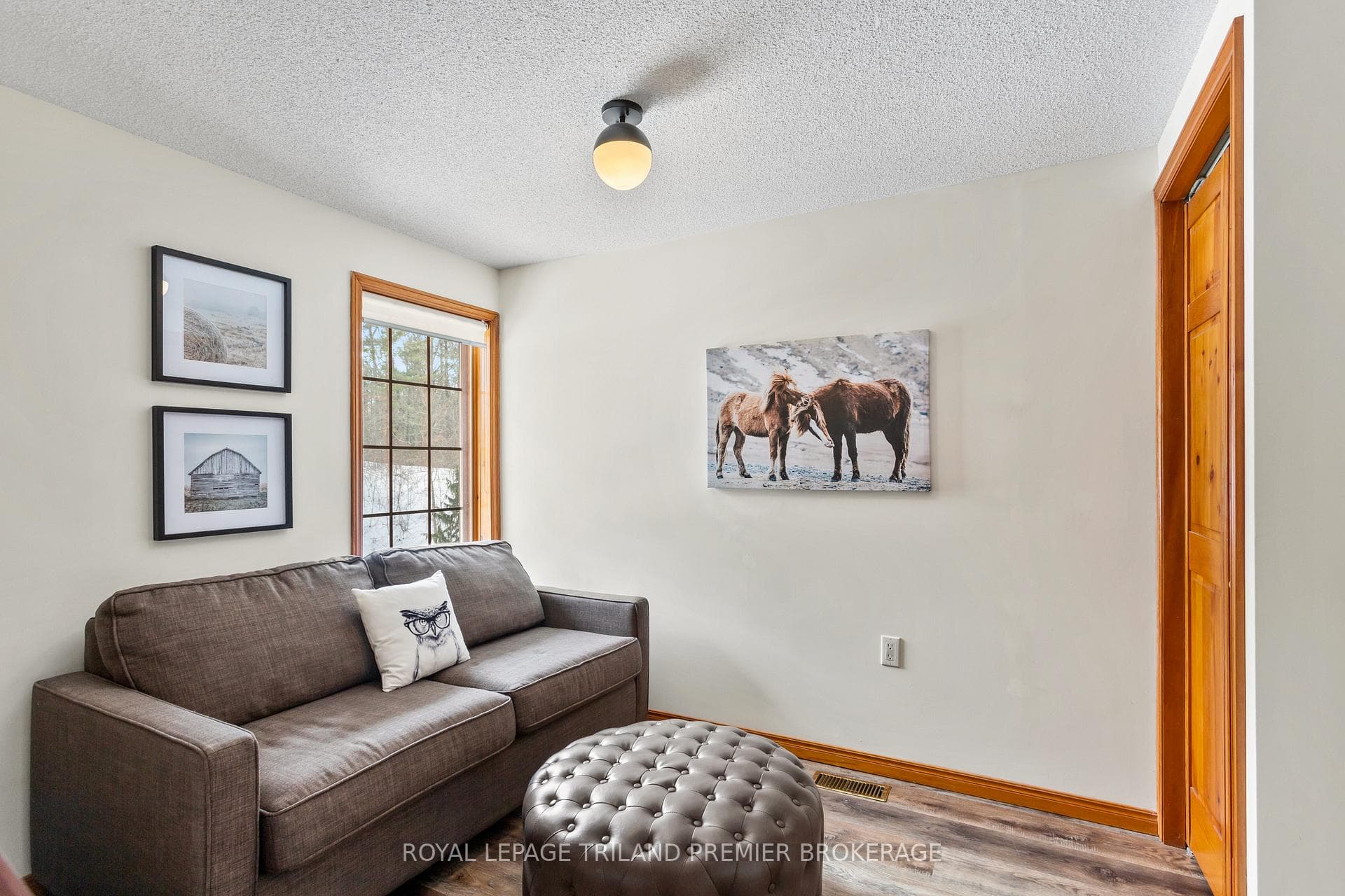 9936 ONTARIO Street photo 33