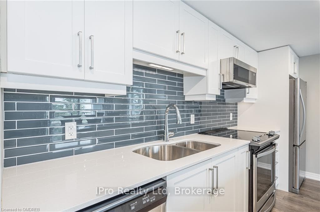 104 SUMMIT RIDGE Drive Unit #211 photo 10