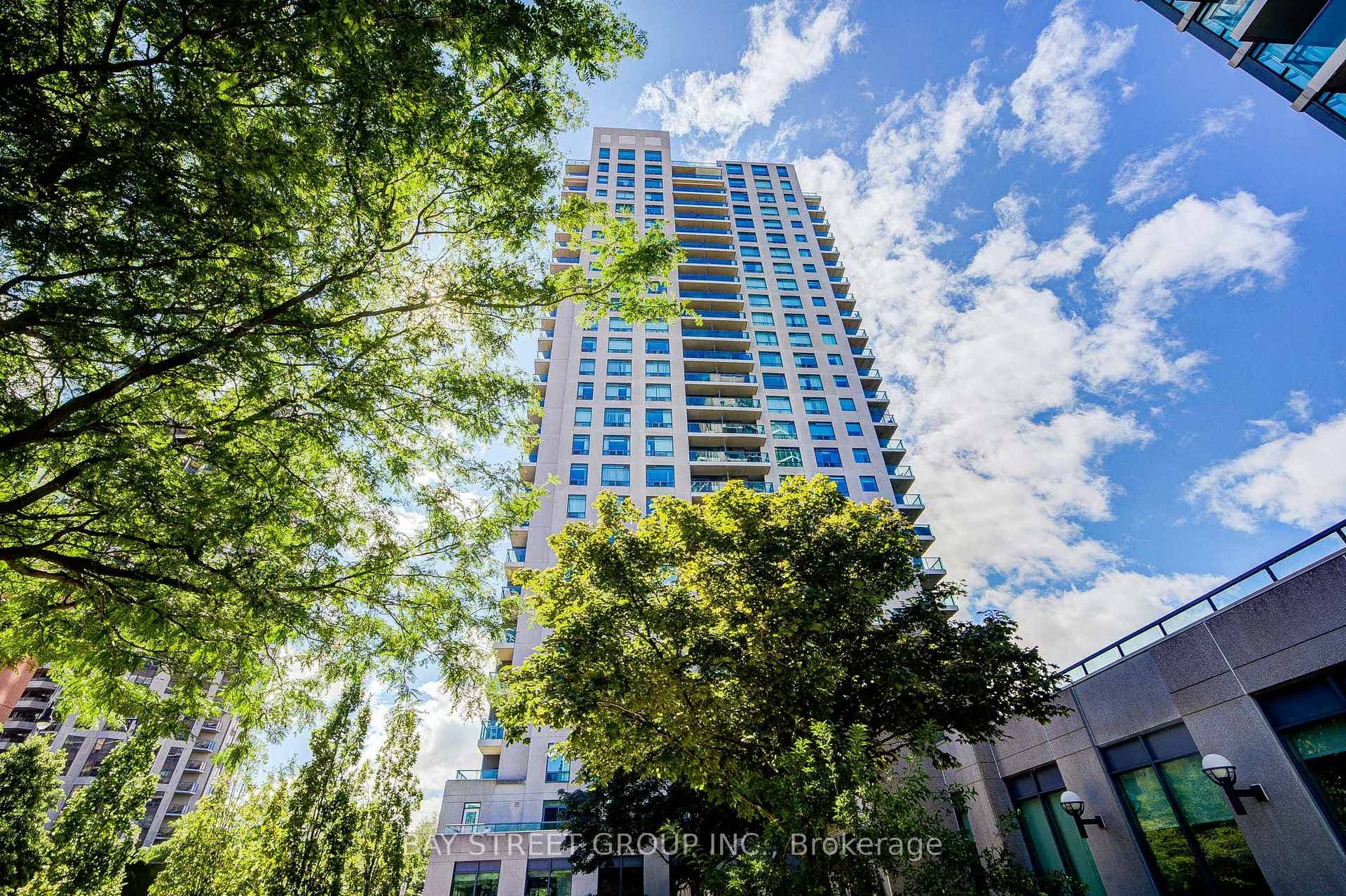 30 Harrison Garden Boulevard Unit 1107 photo 2