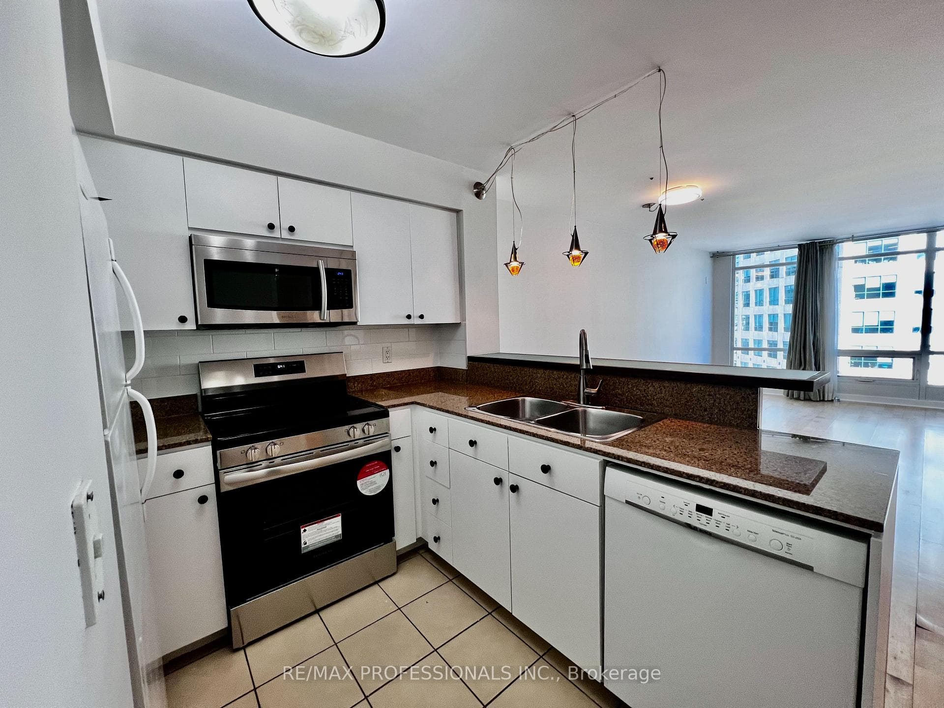 361 Front Street Unit 812 photo 8