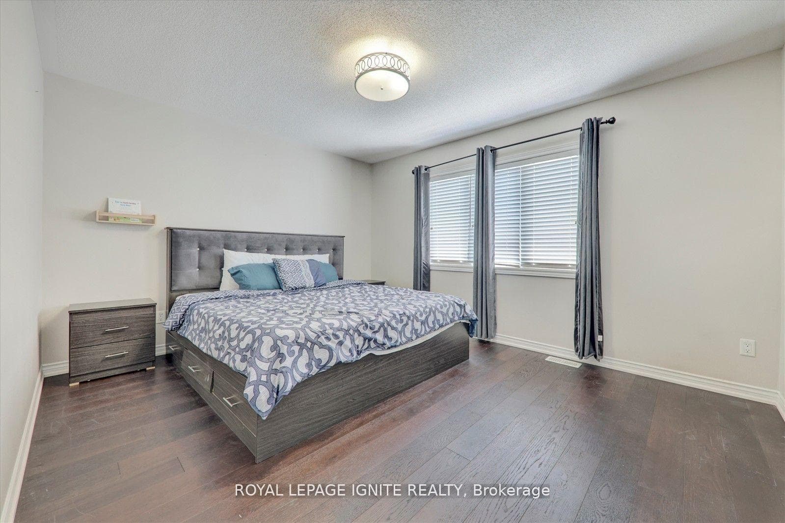 102 Garrardview Street photo 17