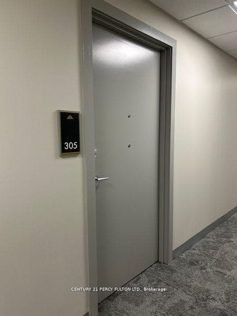 1100 Lackner Place Unit 305 photo 9