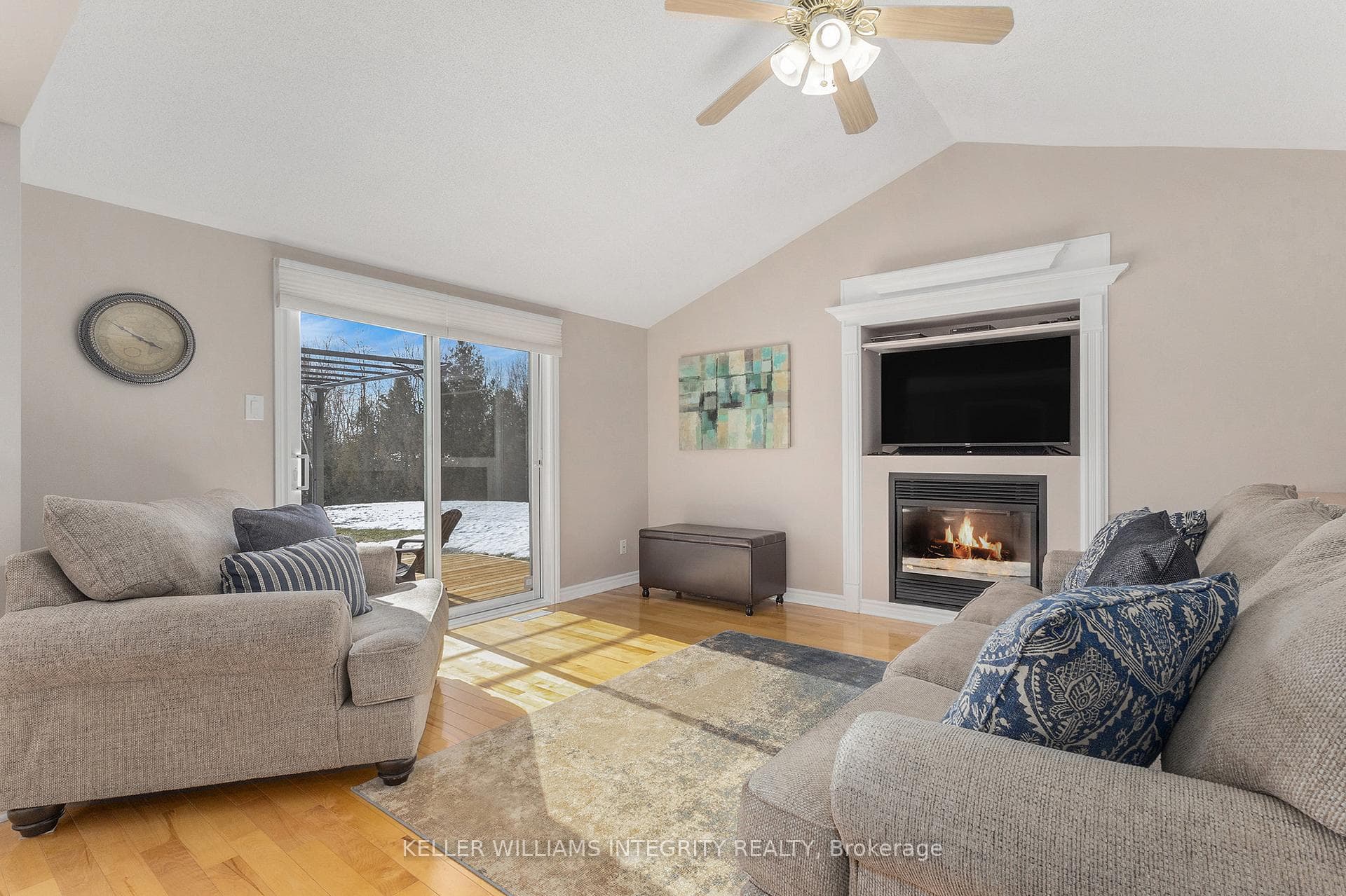 6980 Viola Street photo 4