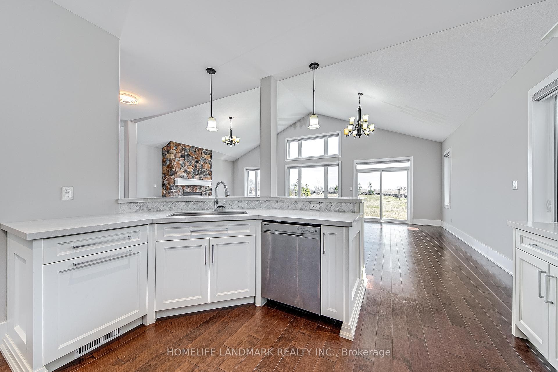 295 Sunnybrae Avenue photo 20