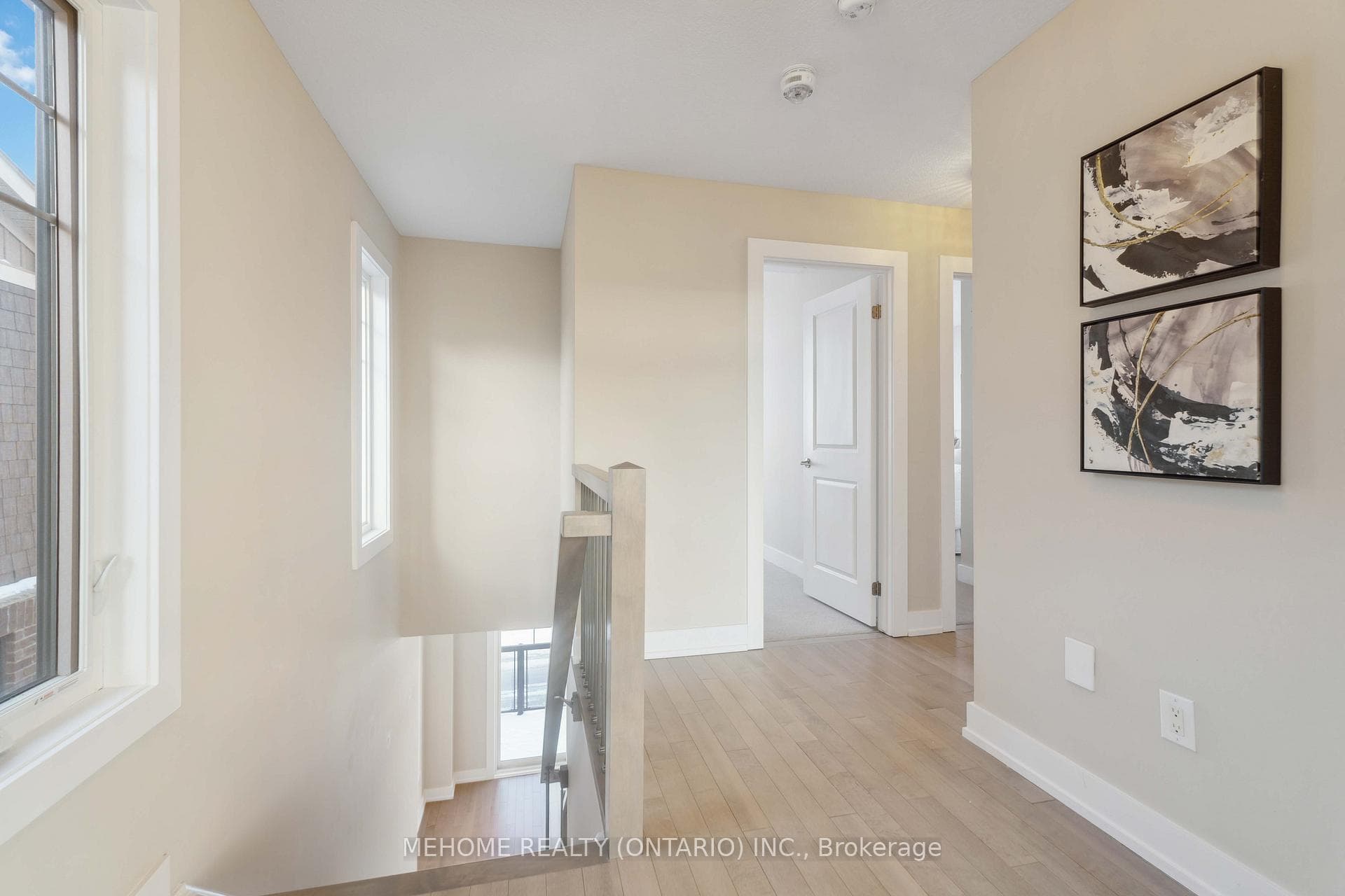 306 Hunter Road photo 18