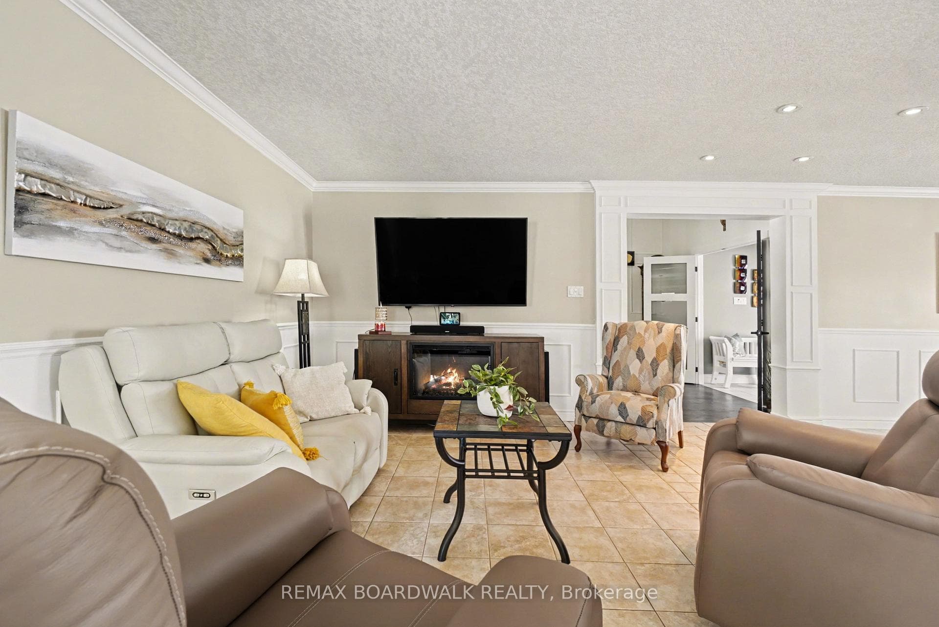 32 Faucher Boulevard photo 6