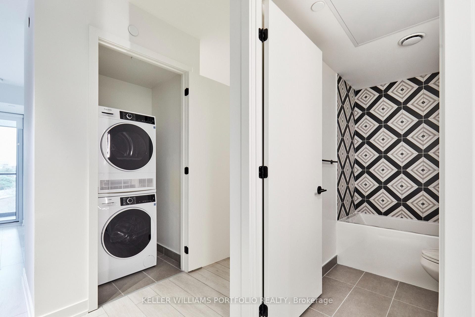 5 Lakeview Avenue Unit 520 photo 7