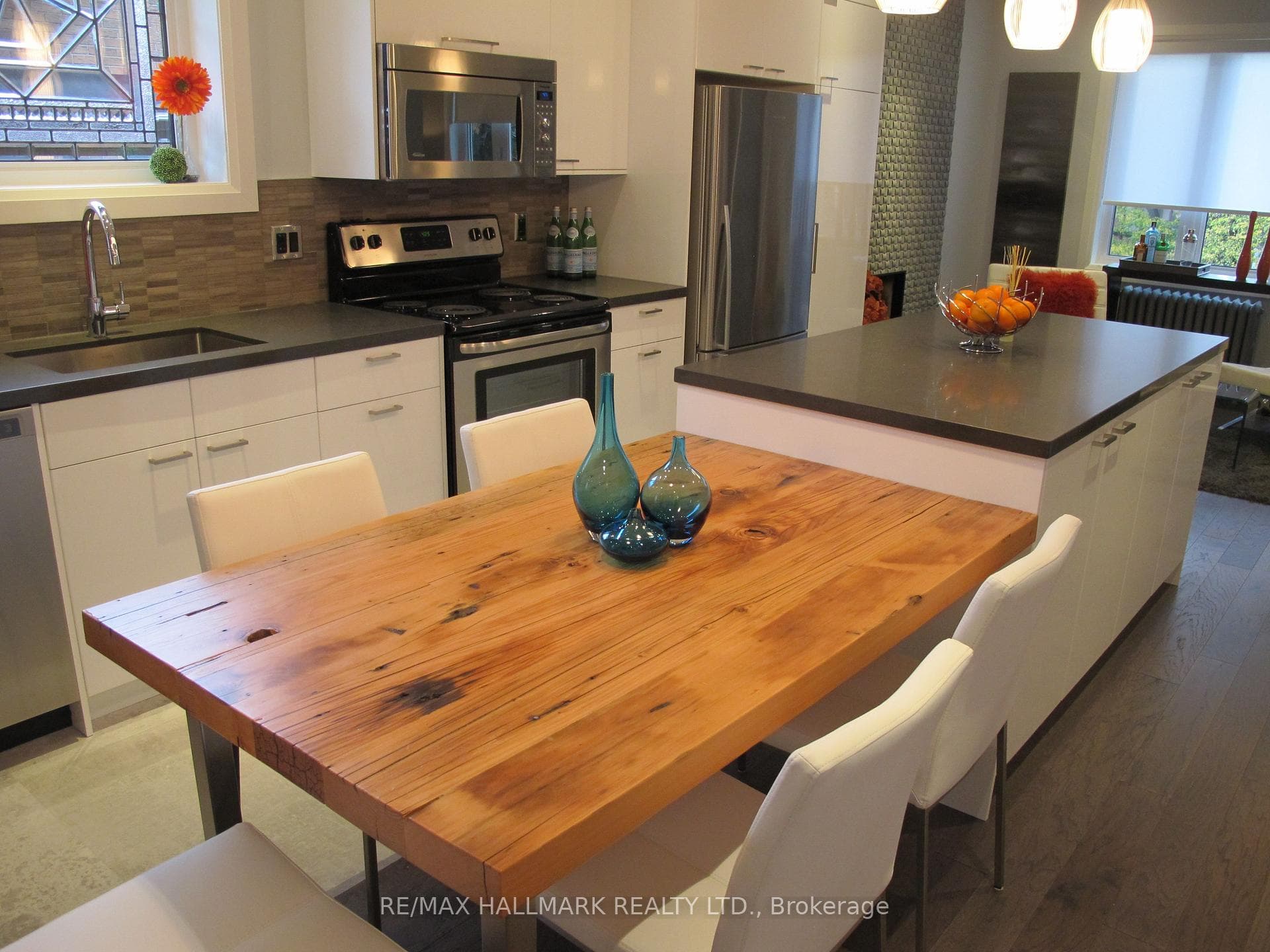 Kitchen/Dining