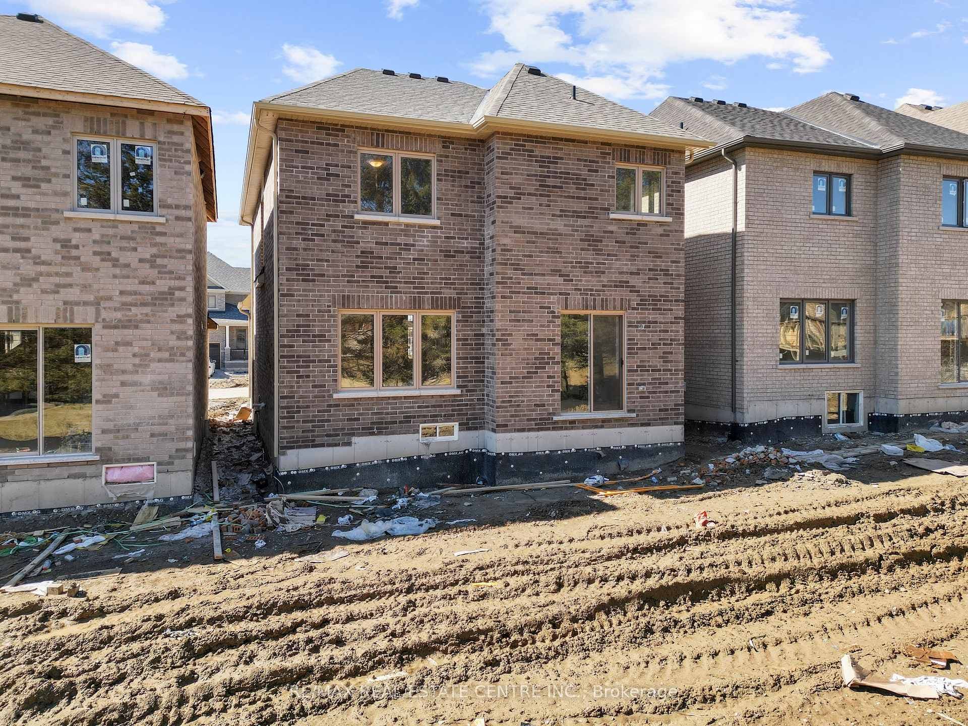15 LAWRENCE D. PRIDHAM Avenue photo 37