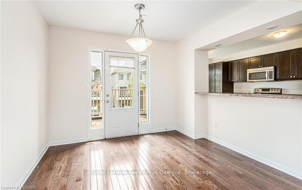243 SEPTIMUS Heights photo 10
