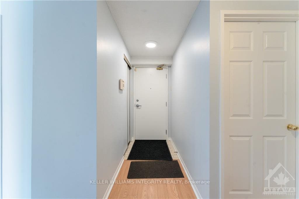 1440 HERON Road Unit 605 photo 4