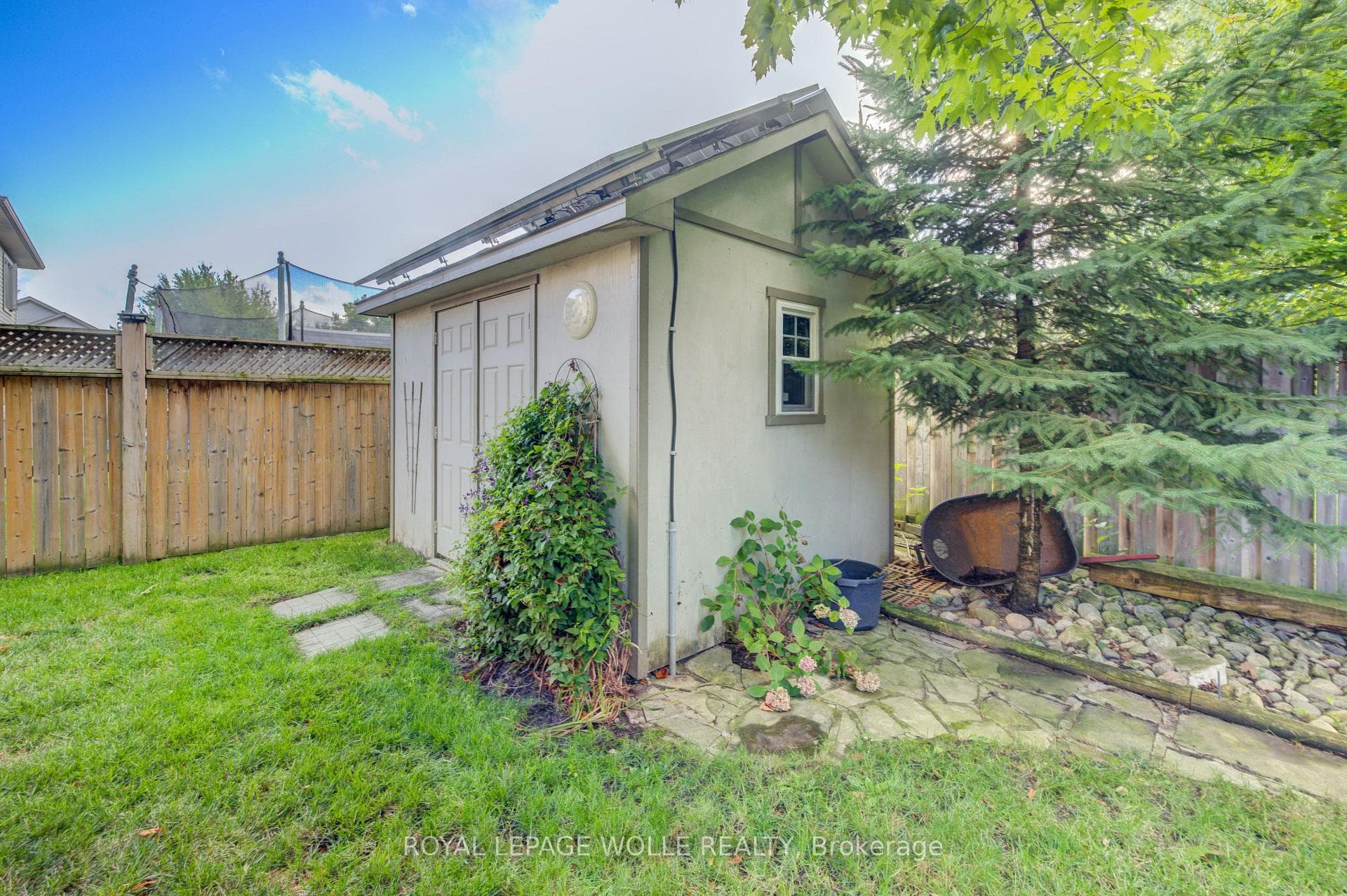 18 Knapp Road photo 41