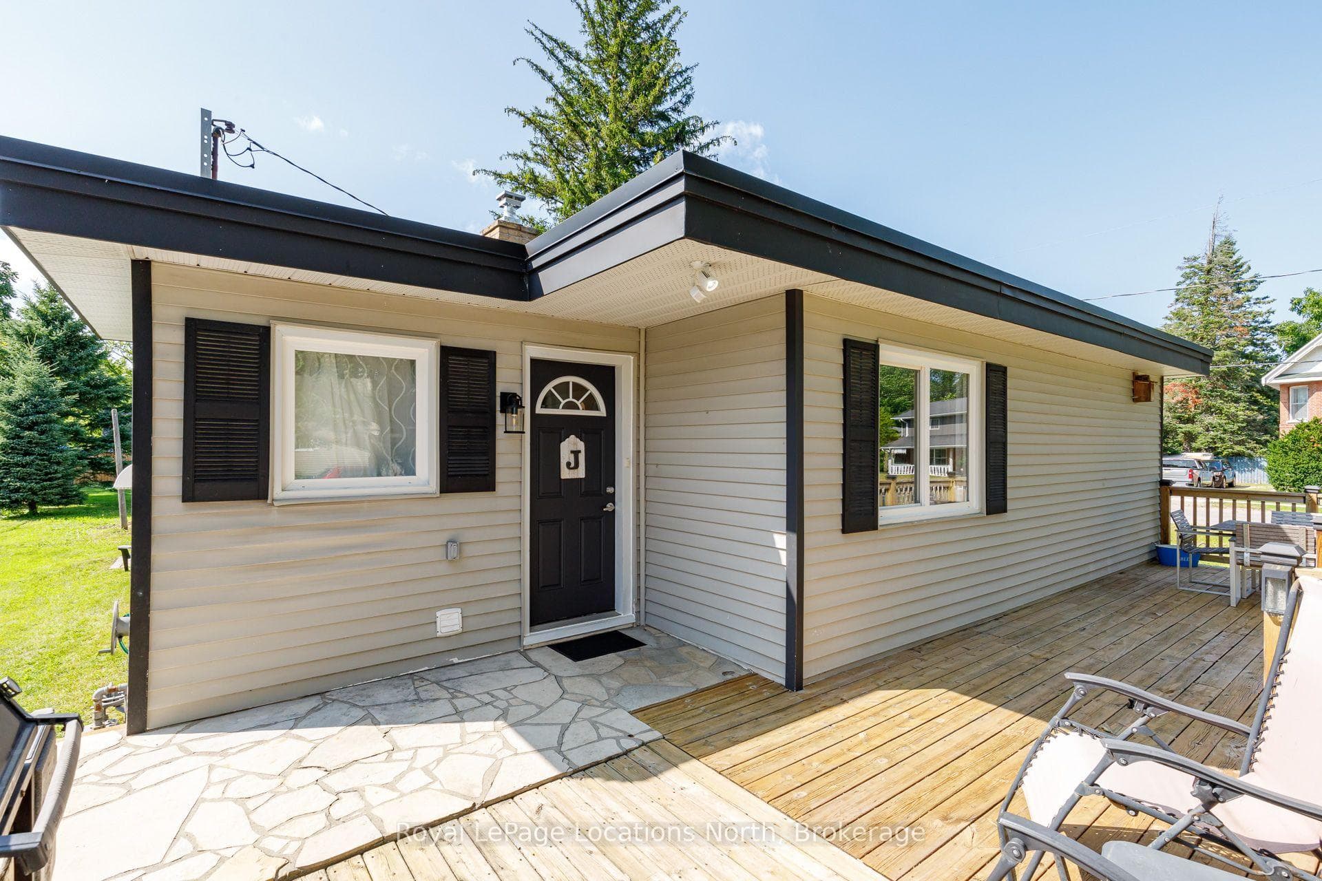 225 Cherry Street photo 24