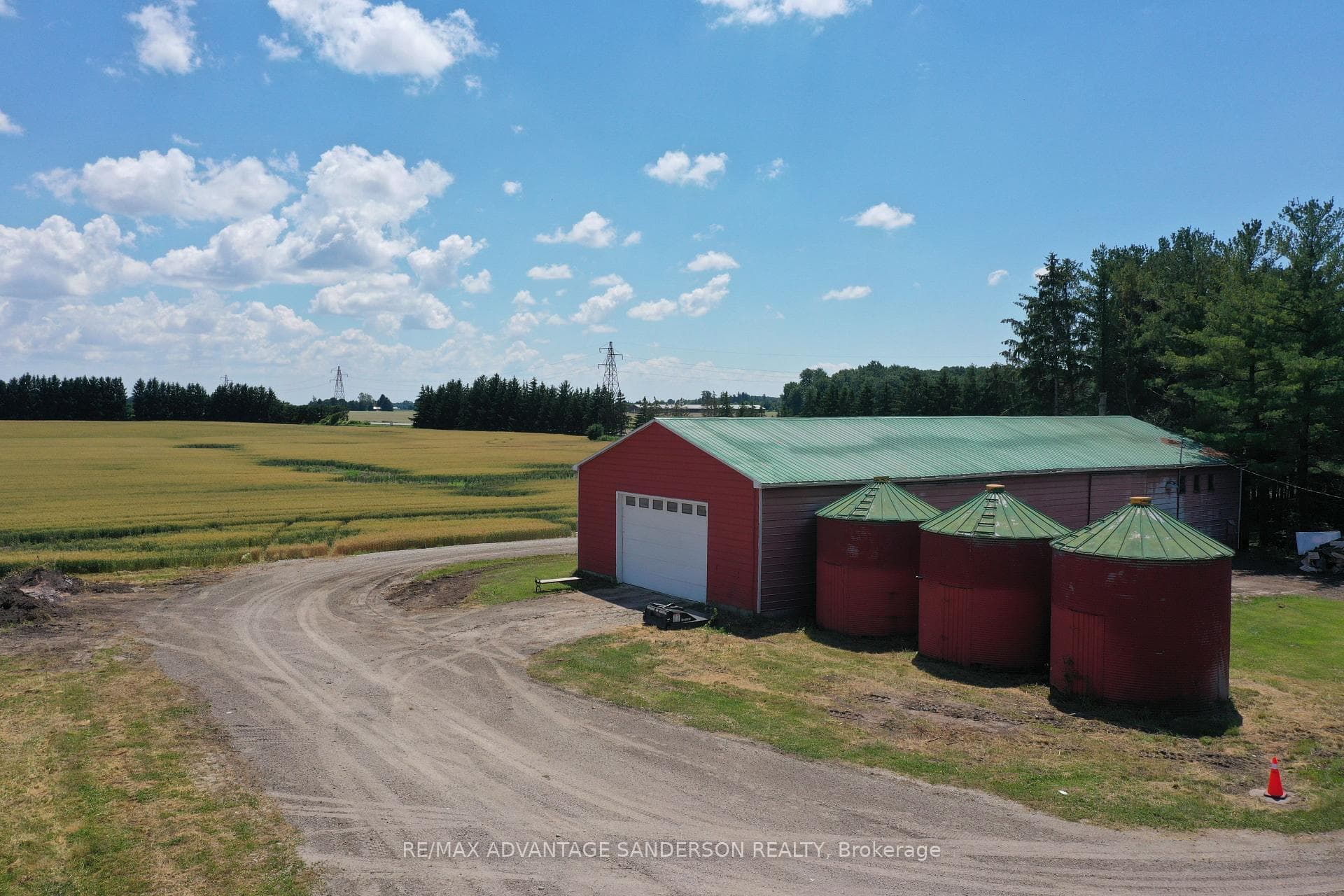 22342 Clarke Road photo 13