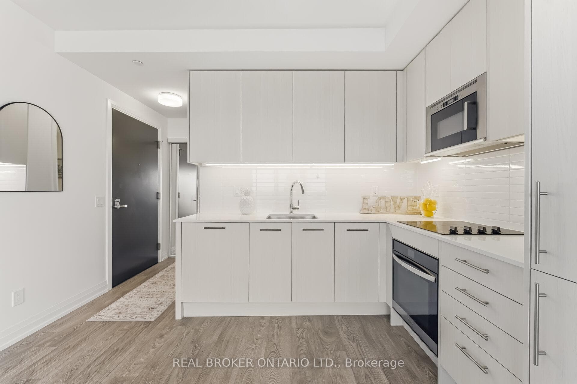 286 Main Street Unit 2602 photo 9