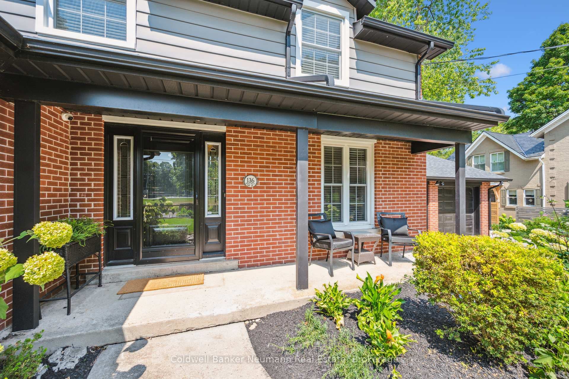 136 Palmer Street photo 3