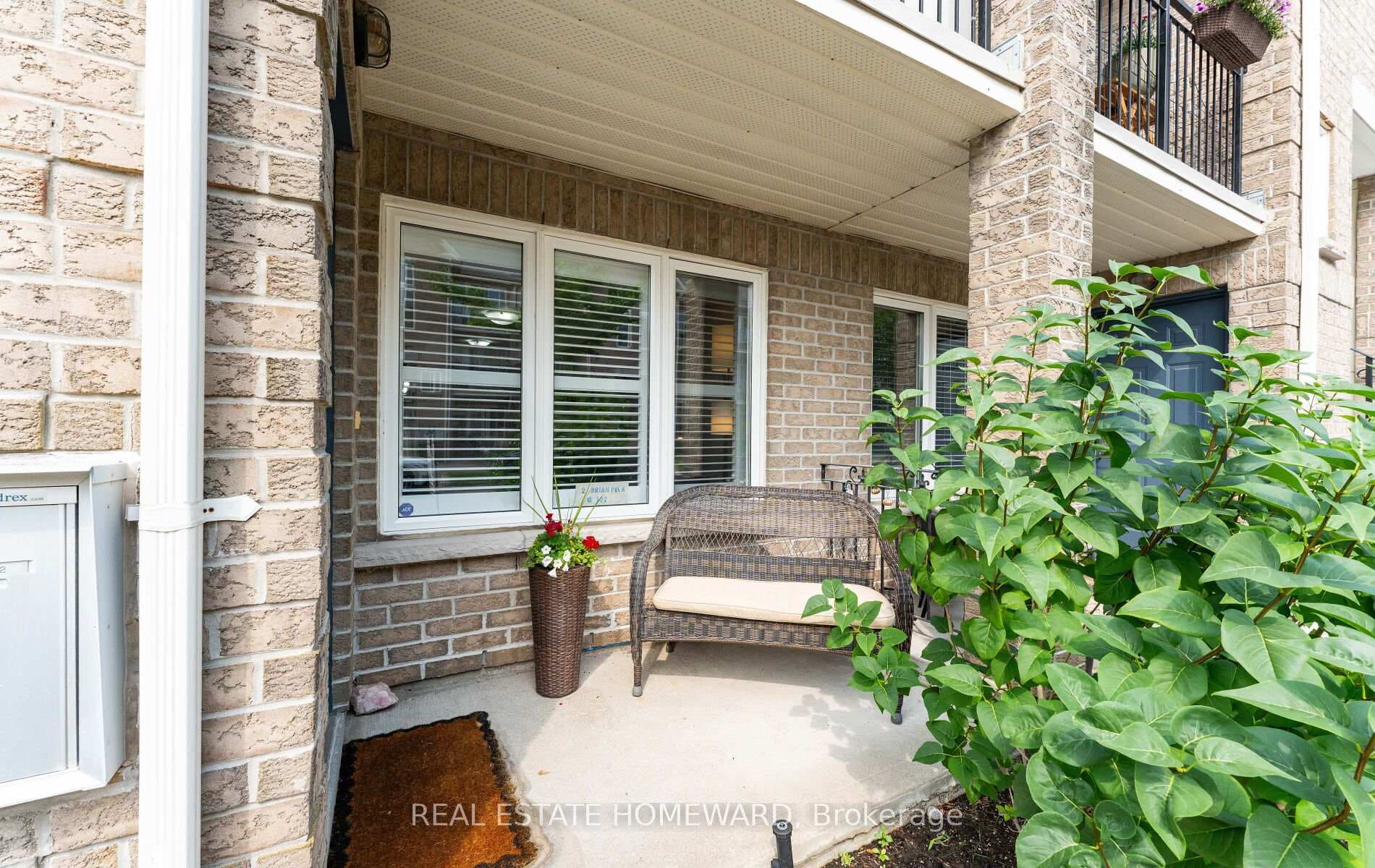 2 Brian Peck Crescent Unit 102 photo 2