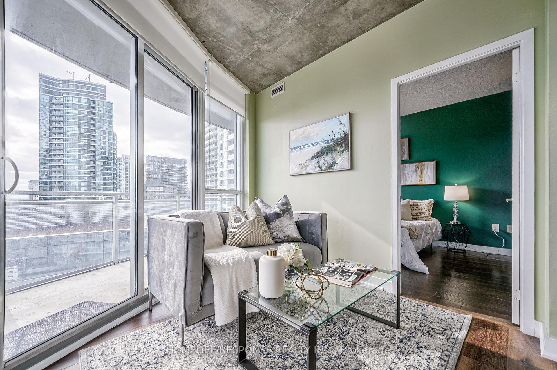 38 DAN LECKIE Way Unit 1701 photo 16