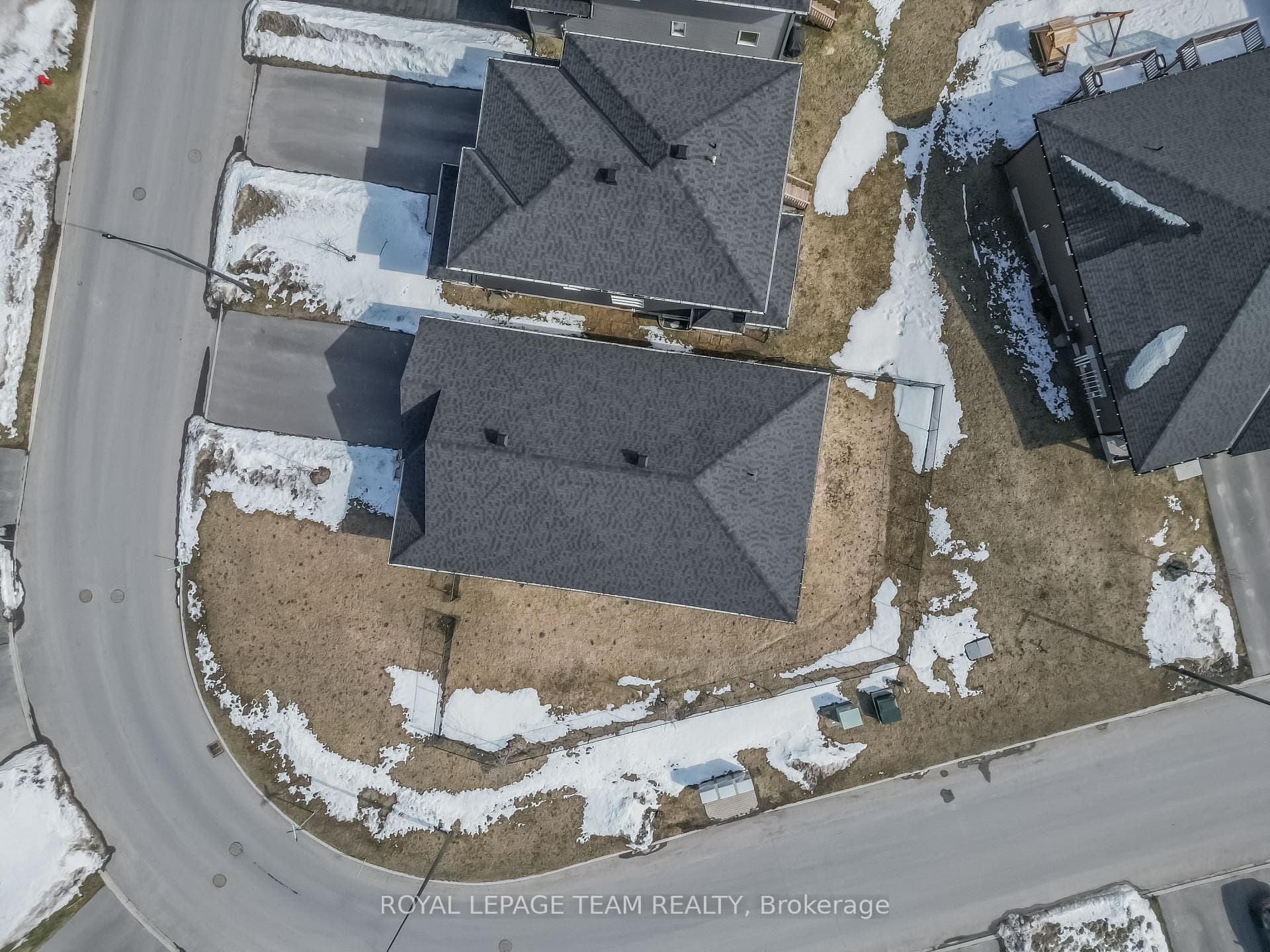 20 Seabert Drive photo 44