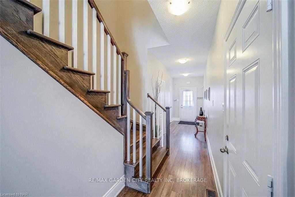 39 SUNSET Way photo 2