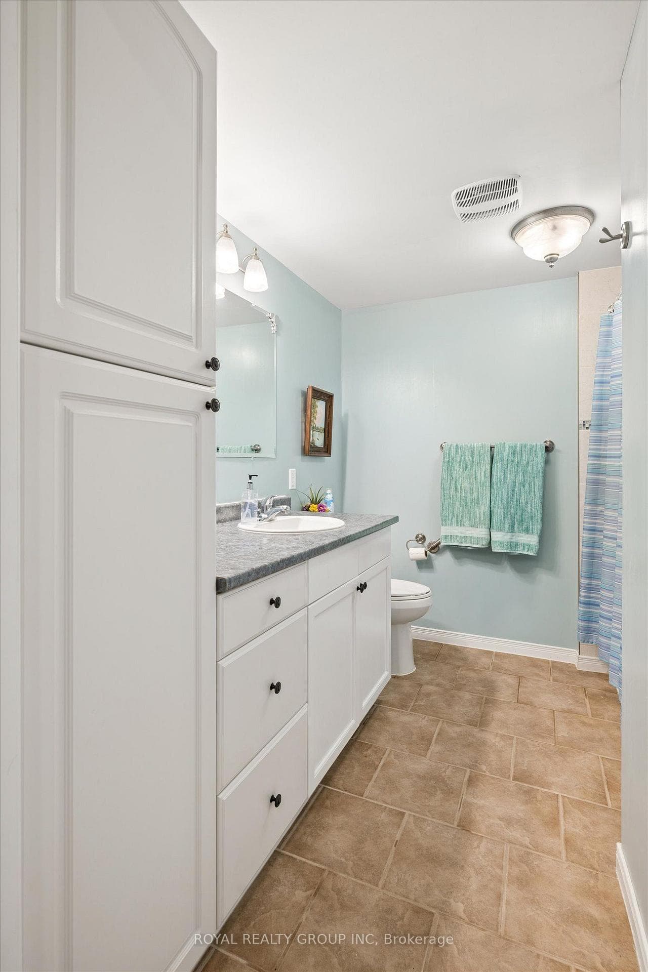 244 Fallowfield Drive photo 32