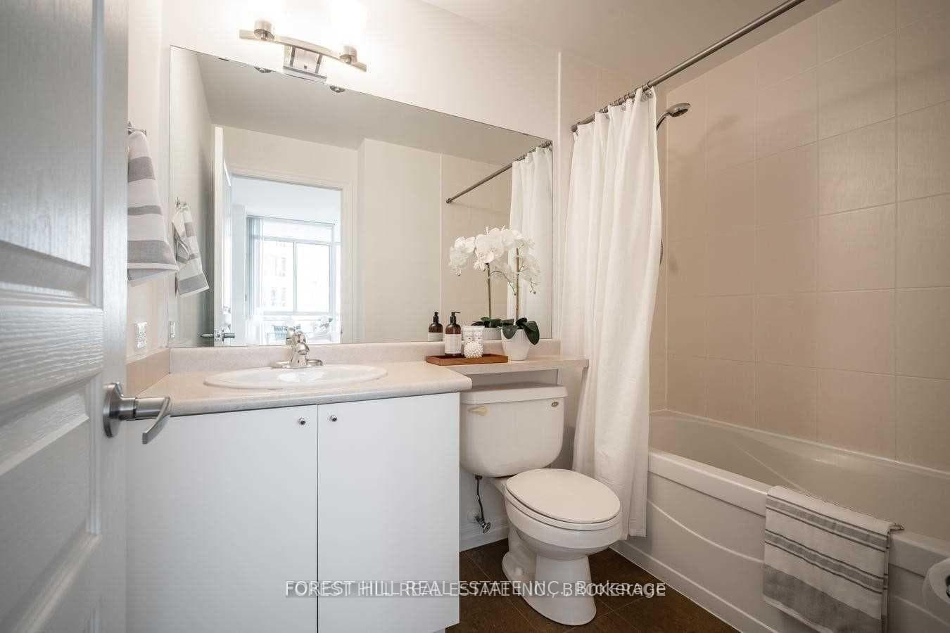 225 Webb Drive Unit 721 photo 16