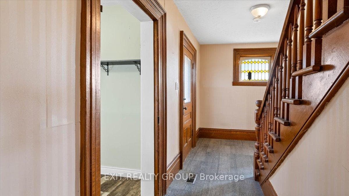 837 Casey Road photo 11
