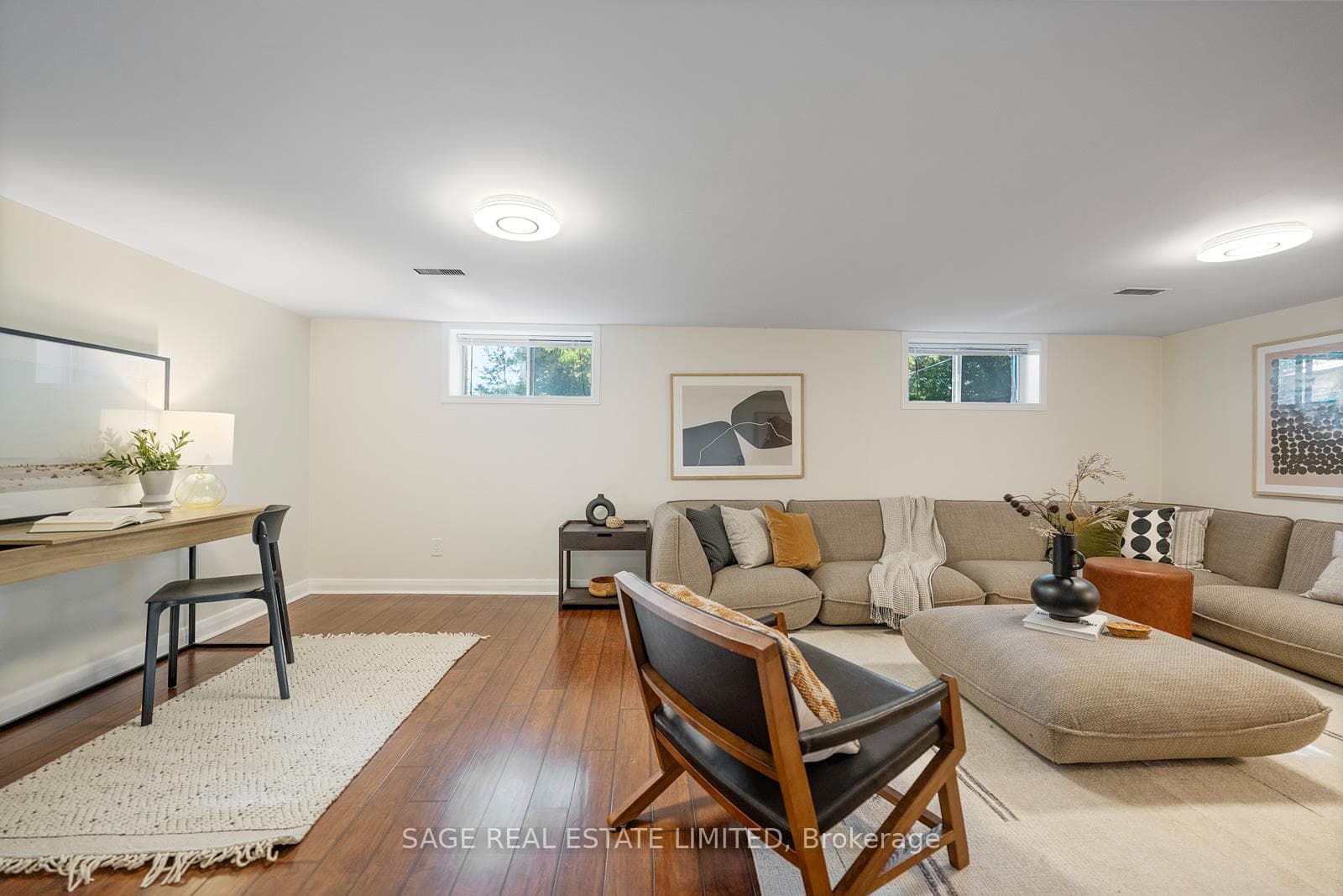 47 Janet Boulevard photo 28