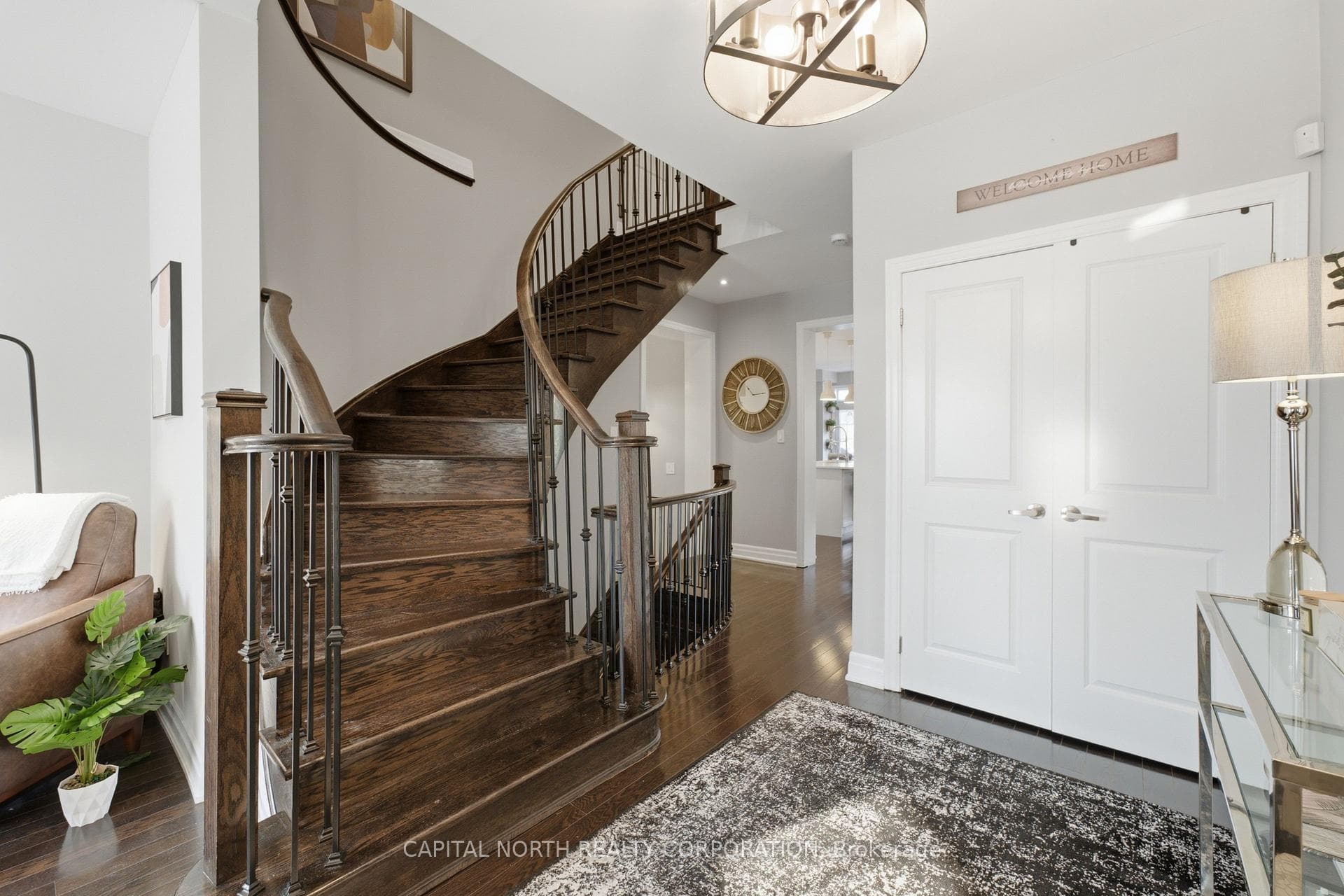 18 Alex Campbell Crescent photo 19