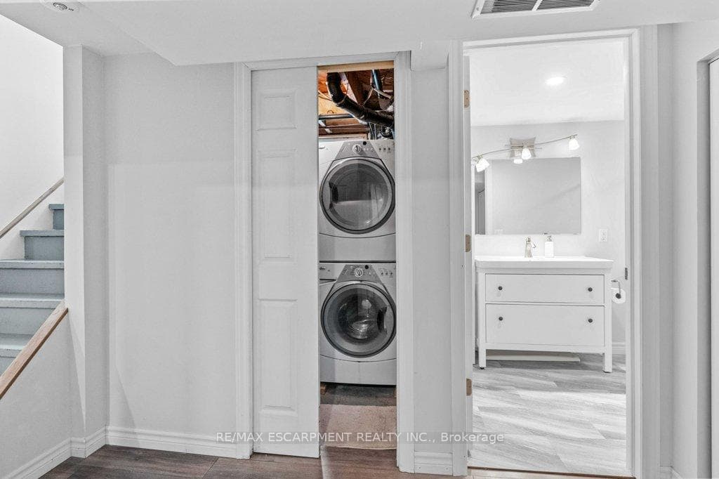 11 Garwood Avenue photo 28