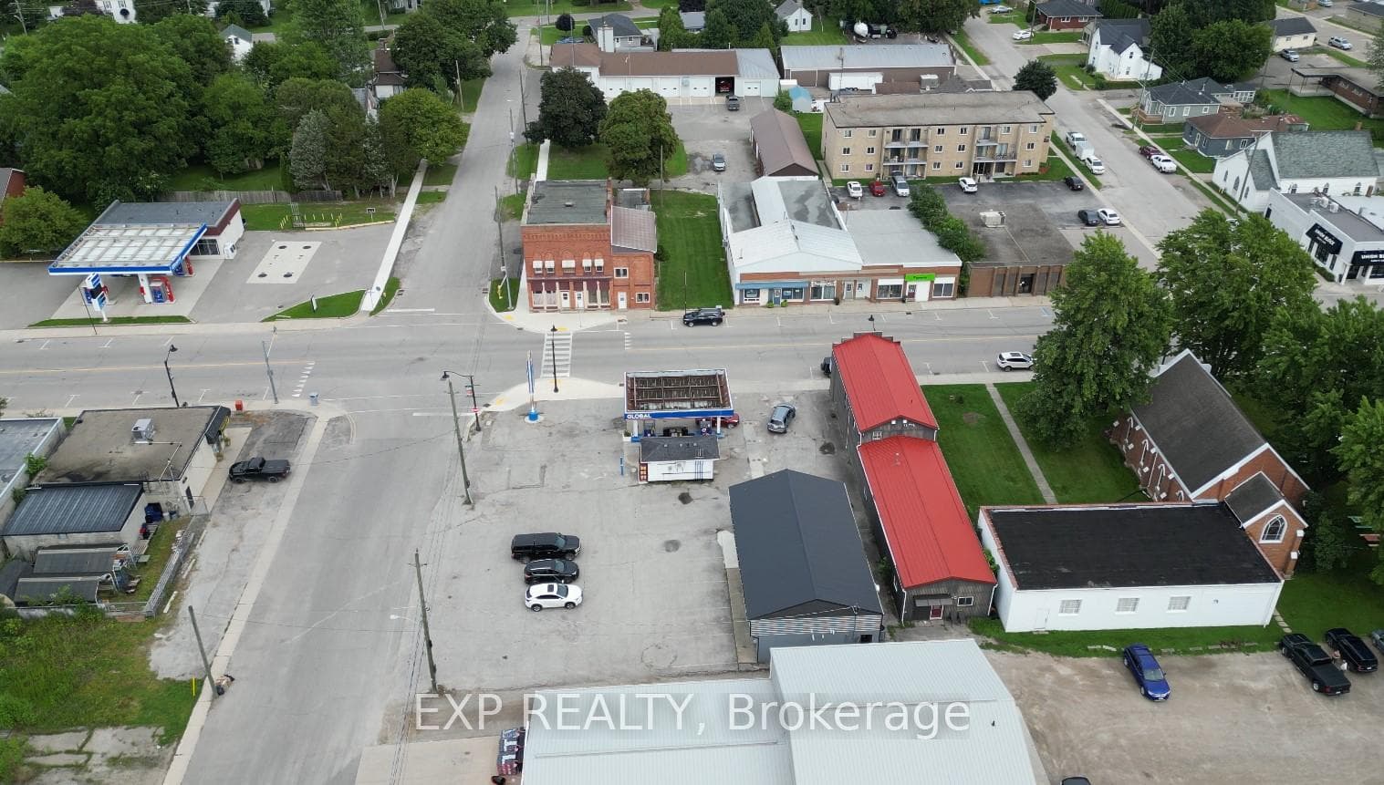 308 St. George Street photo 36