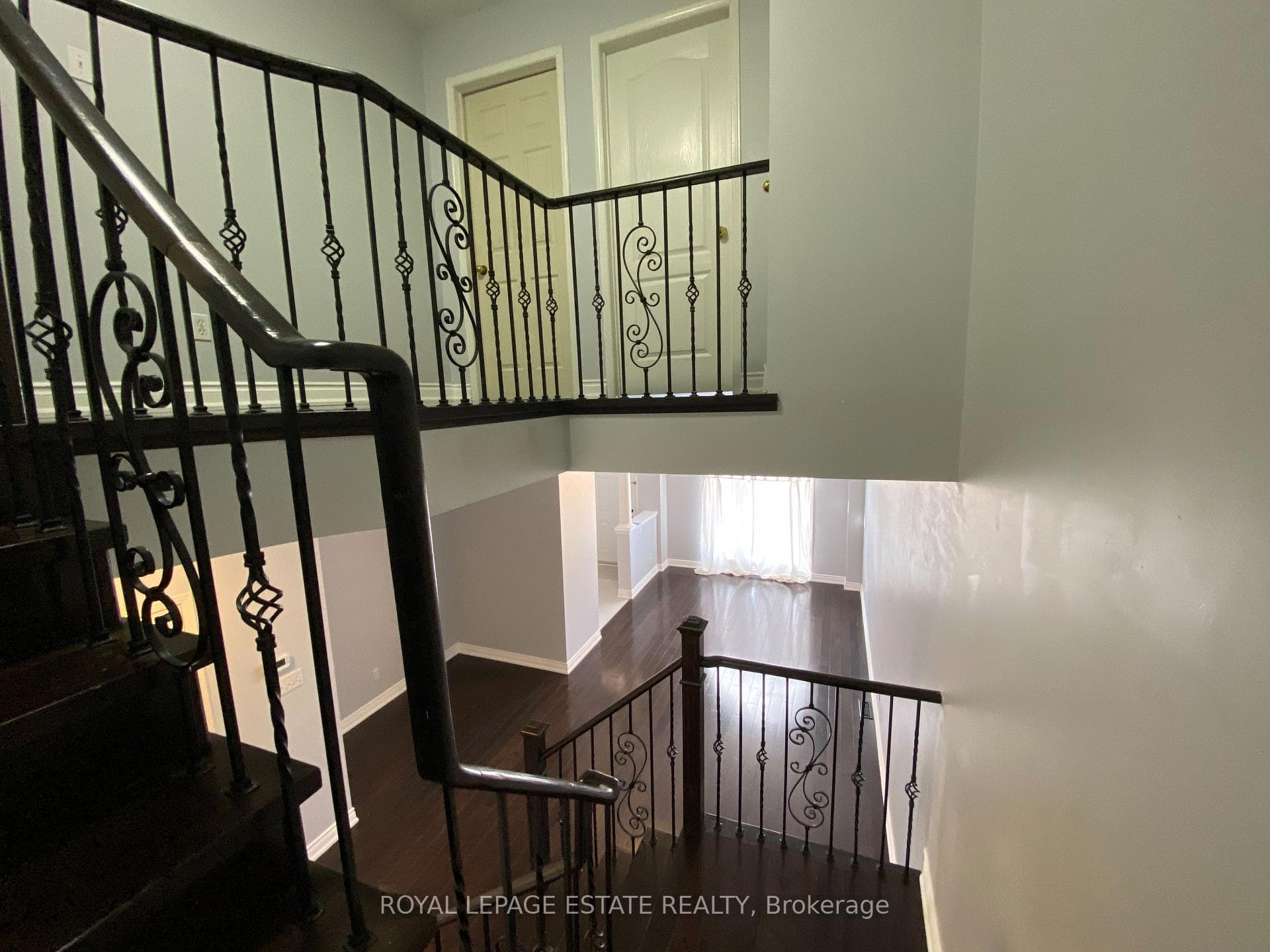 3745 Kingston Road photo 17