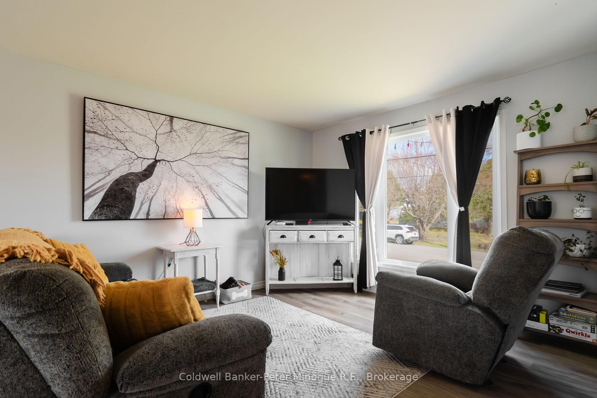 518 Sabourin Road photo 16