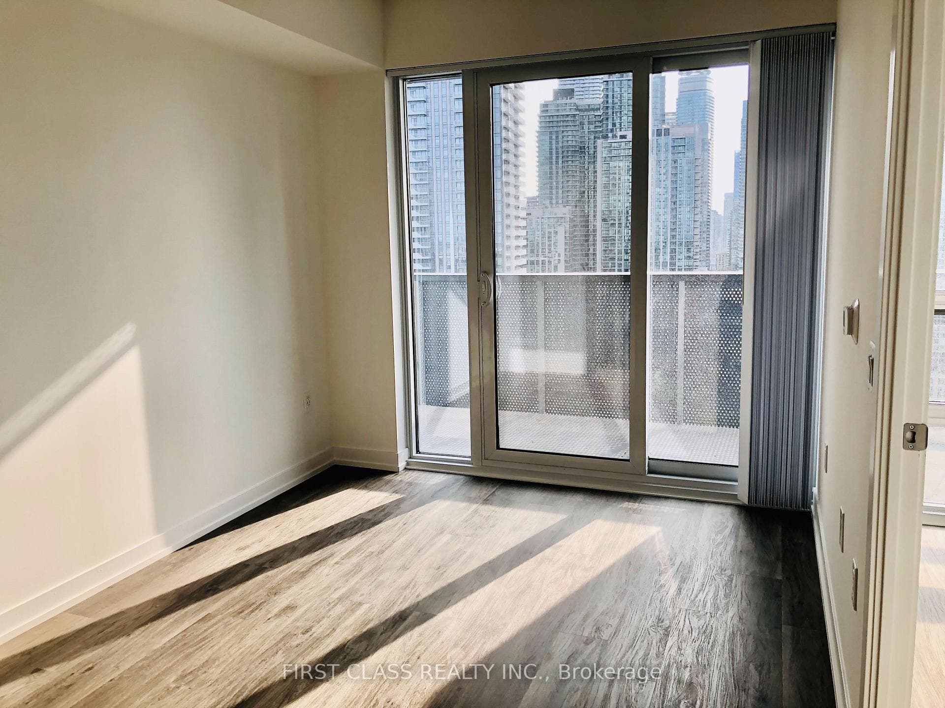 55 cooper Street Unit 2716 photo 15