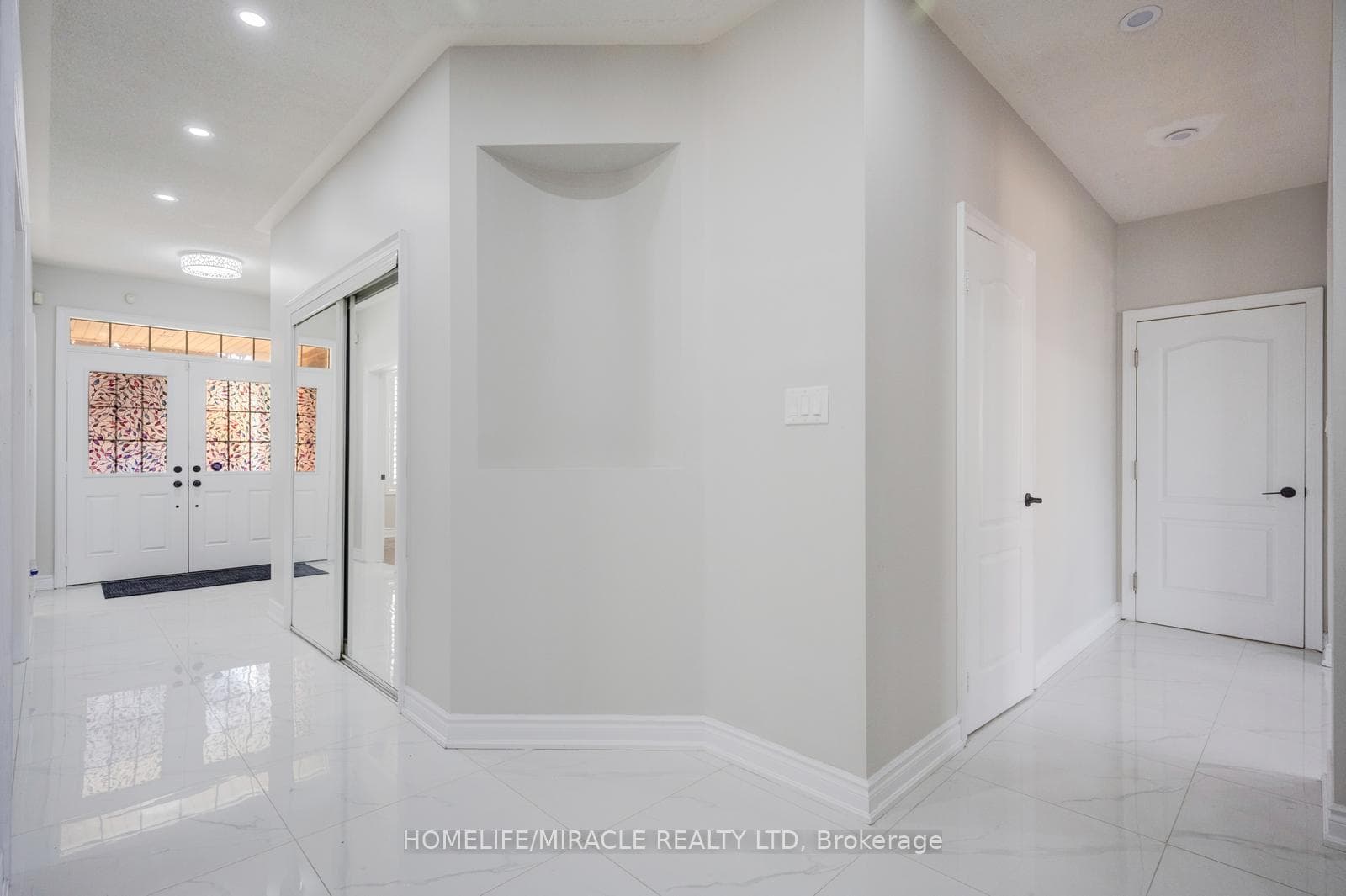 17 Latania Boulevard photo 7