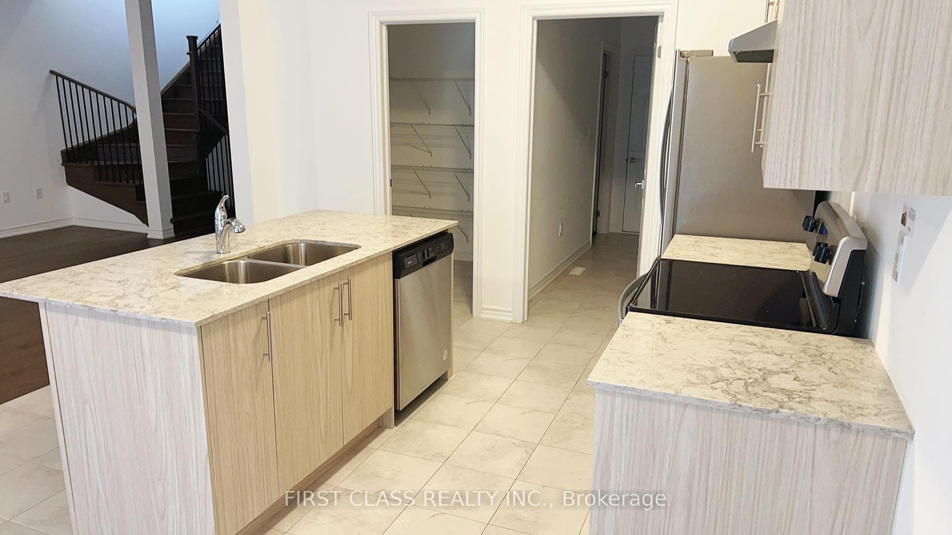 55 Wheatfield Road photo 5