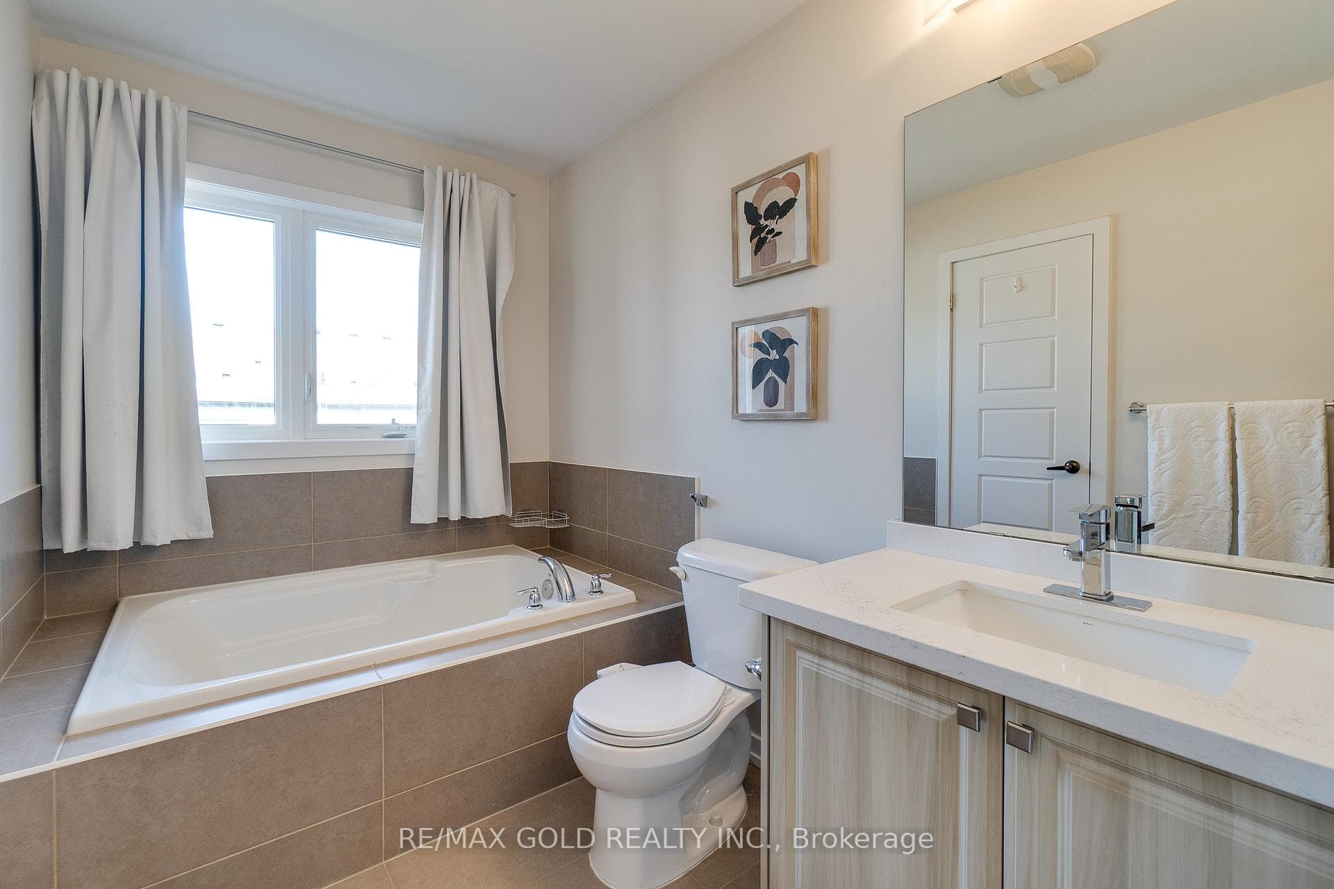 128 Pagebrook Crescent photo 29