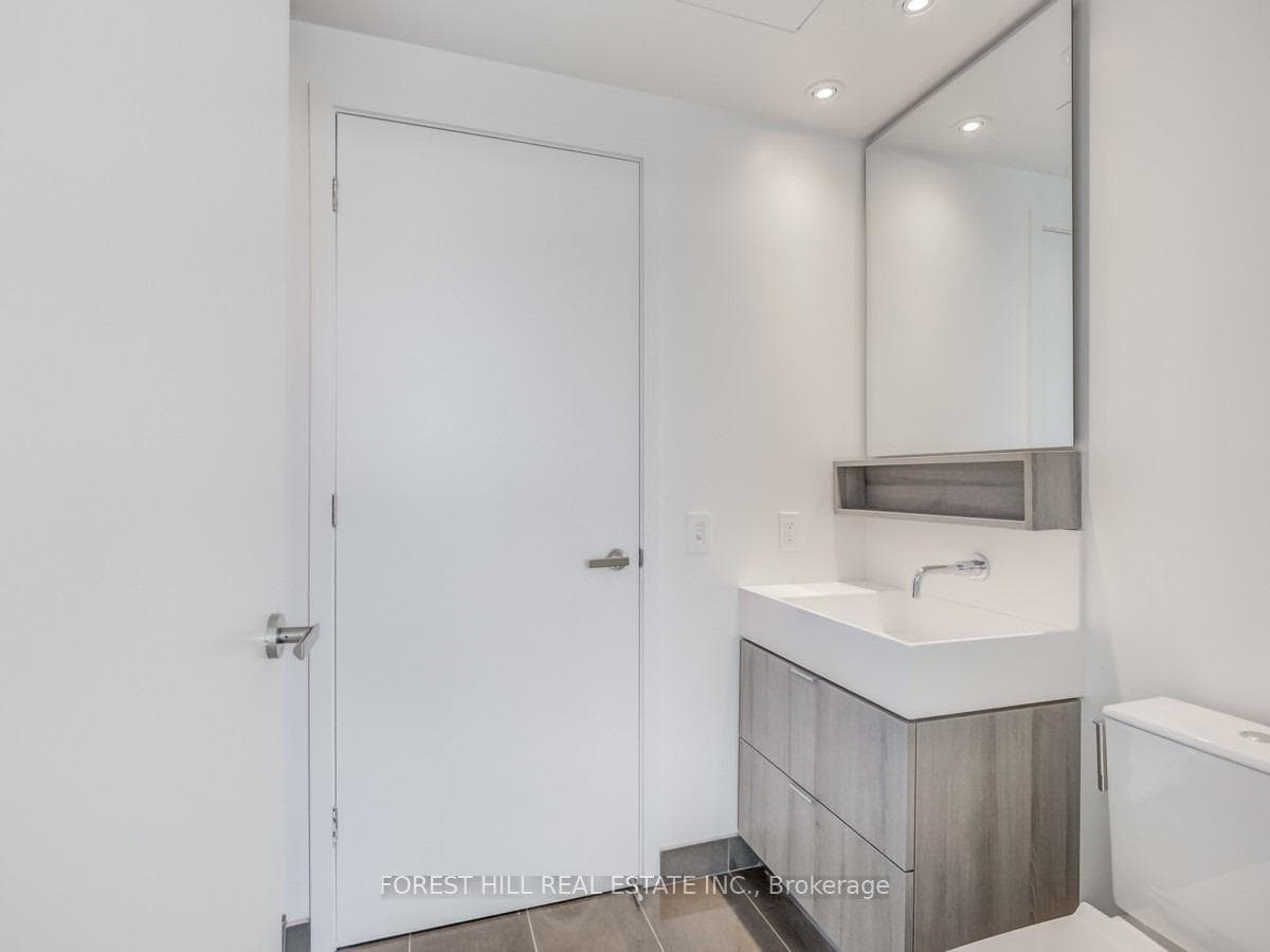 5 Soudan Avenue Unit 2114 photo 18