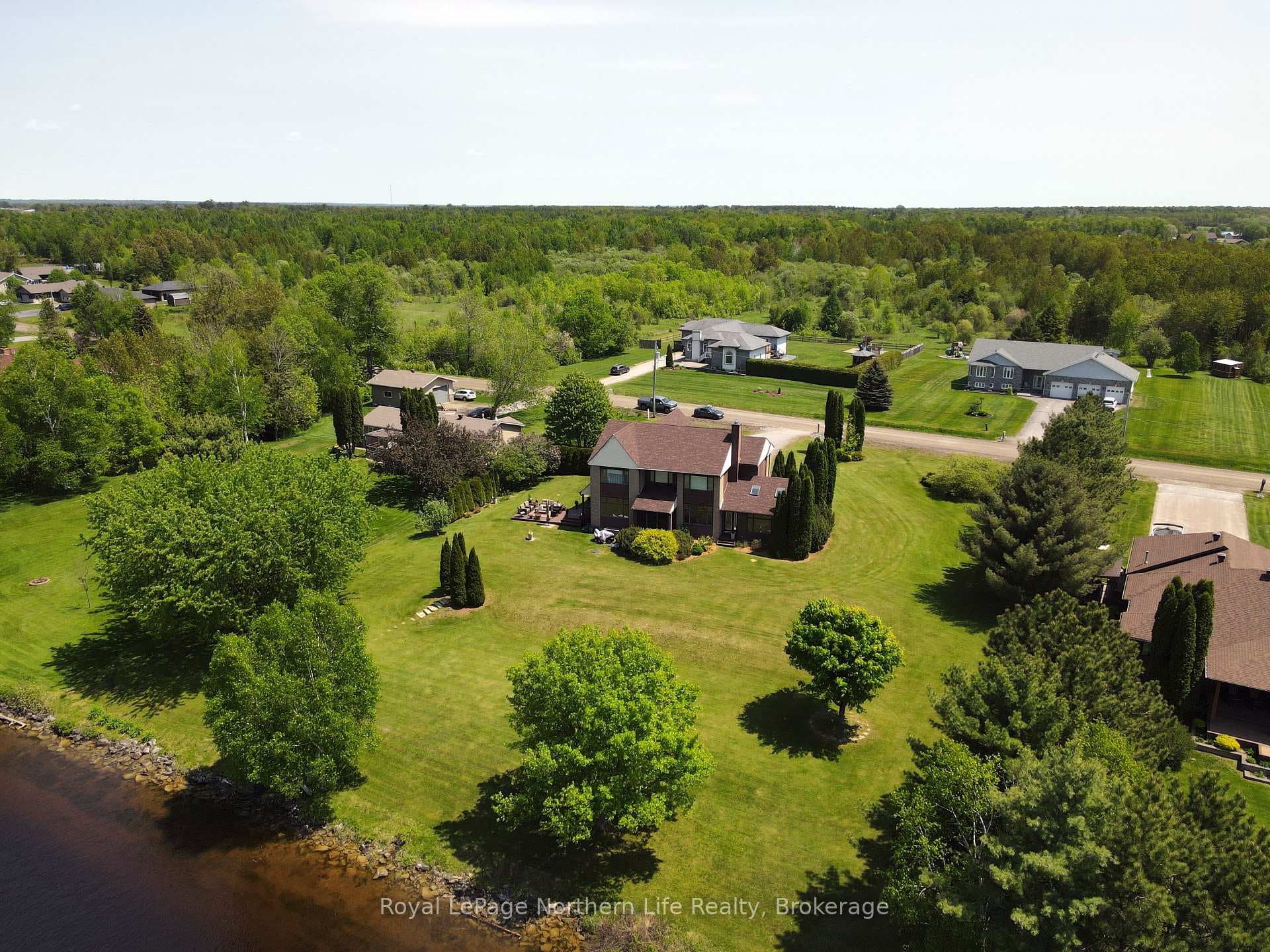 451 Champagne Road photo 47