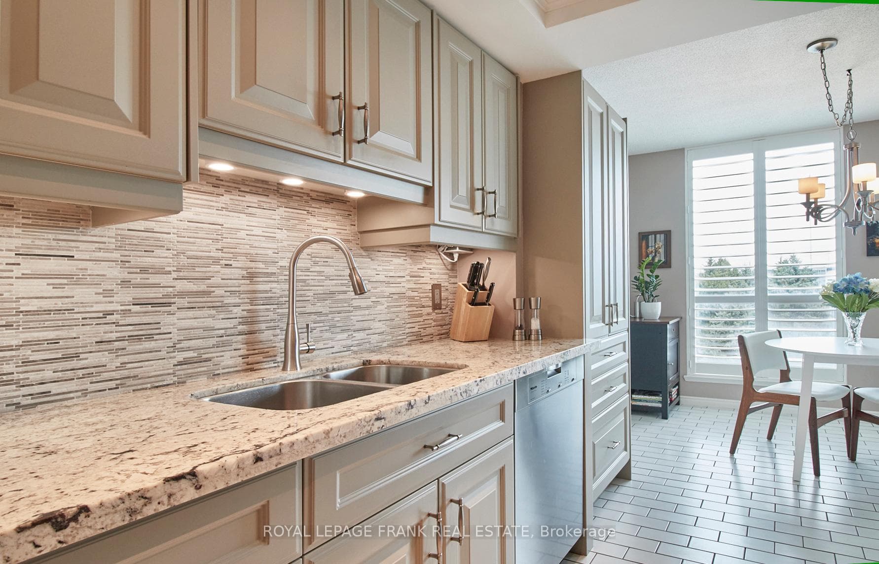 360 Watson Street Unit 409 photo 14