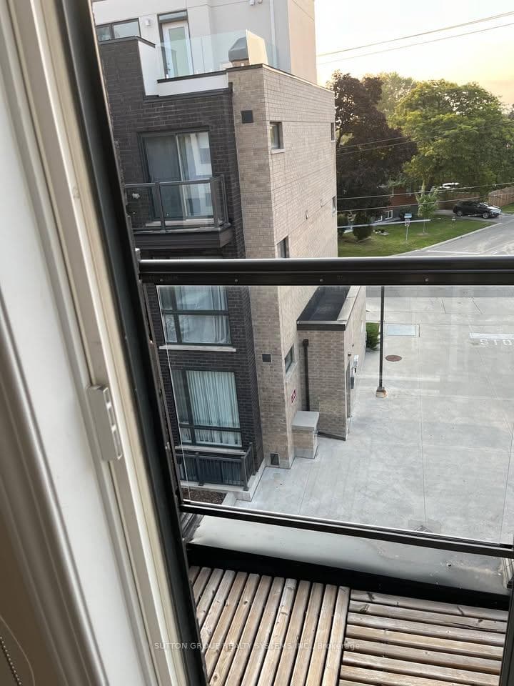 34 Fieldway Road Unit 126 photo 13